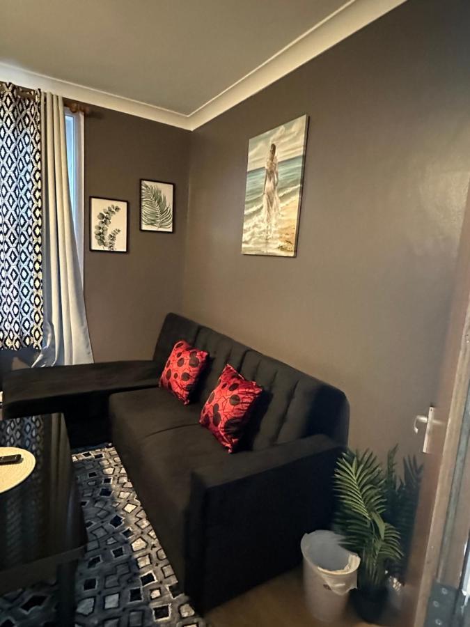Beautiful No4 Forest Road Apartment