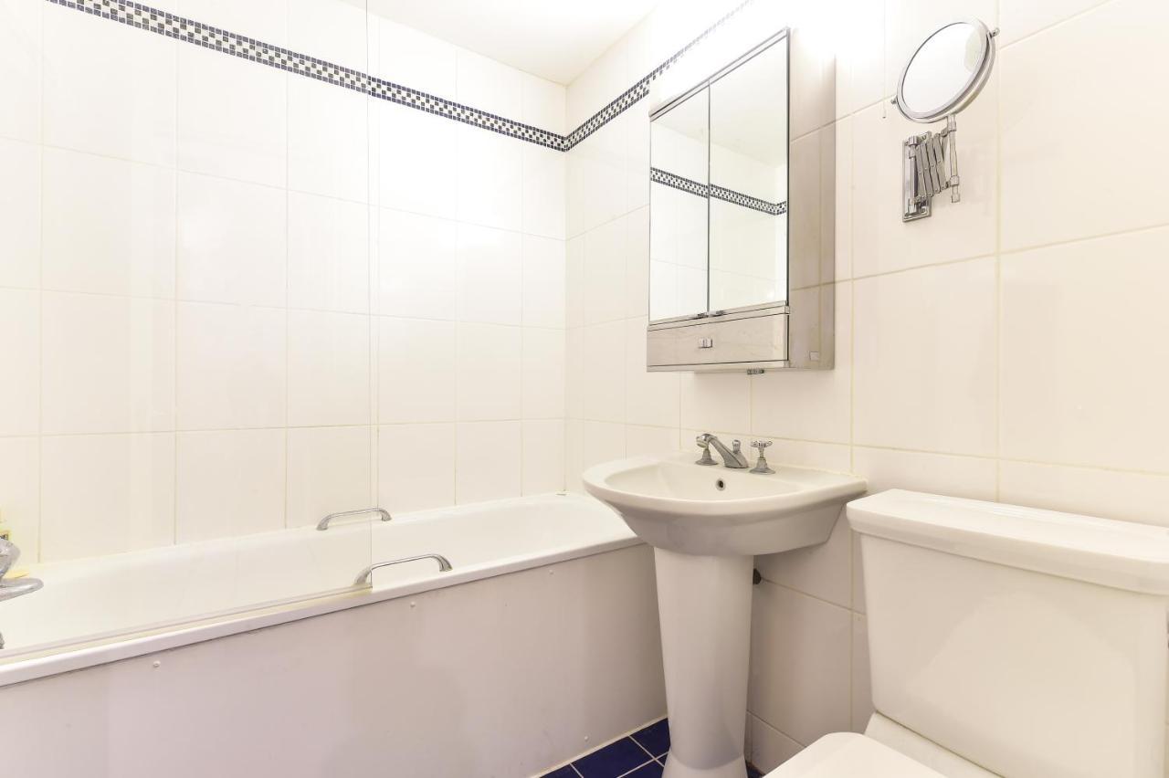 Smart Flat Near Pimlico Tube Apartment