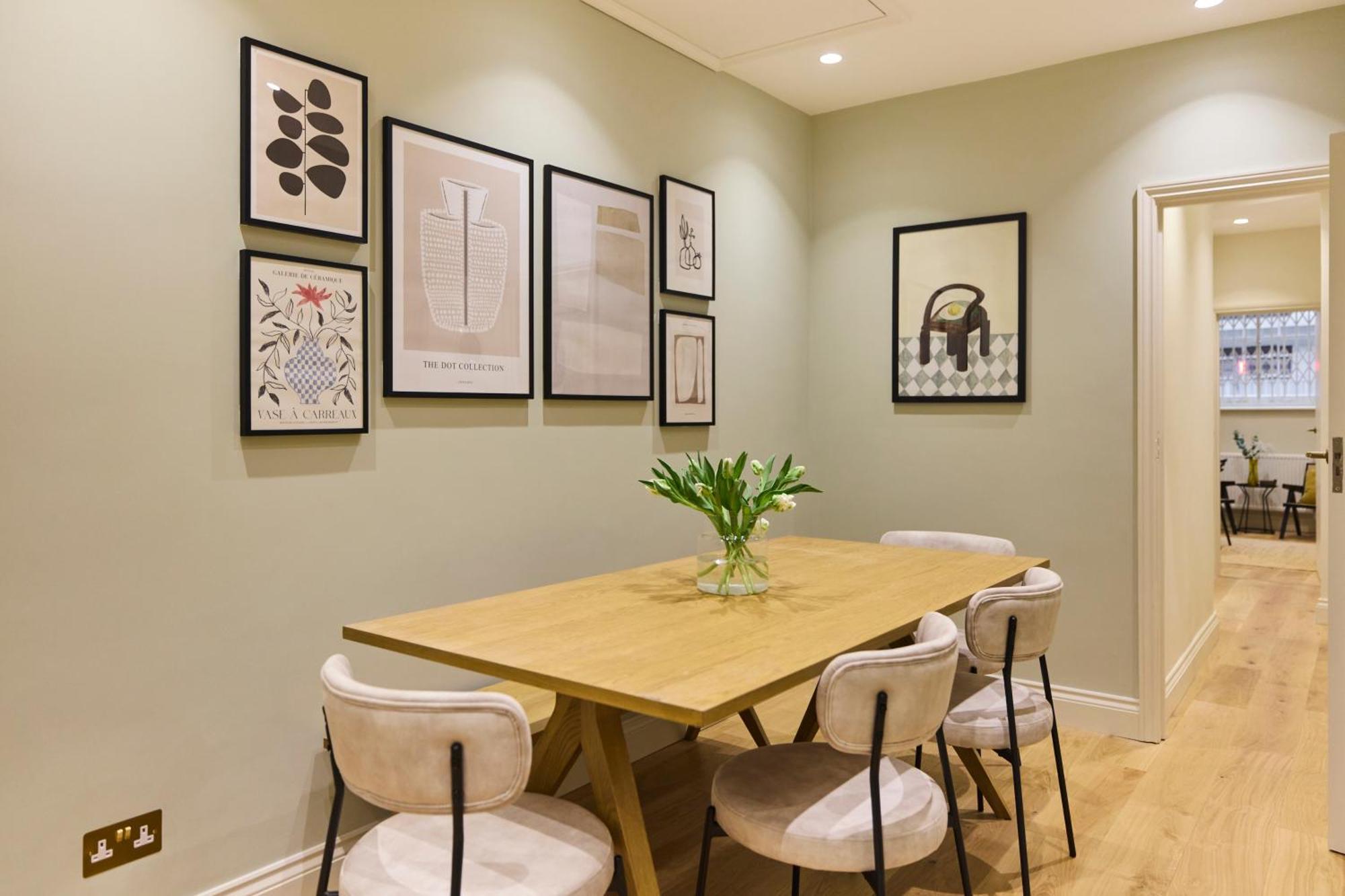 The Bayswater Gardens - Bright 3bdr Londen