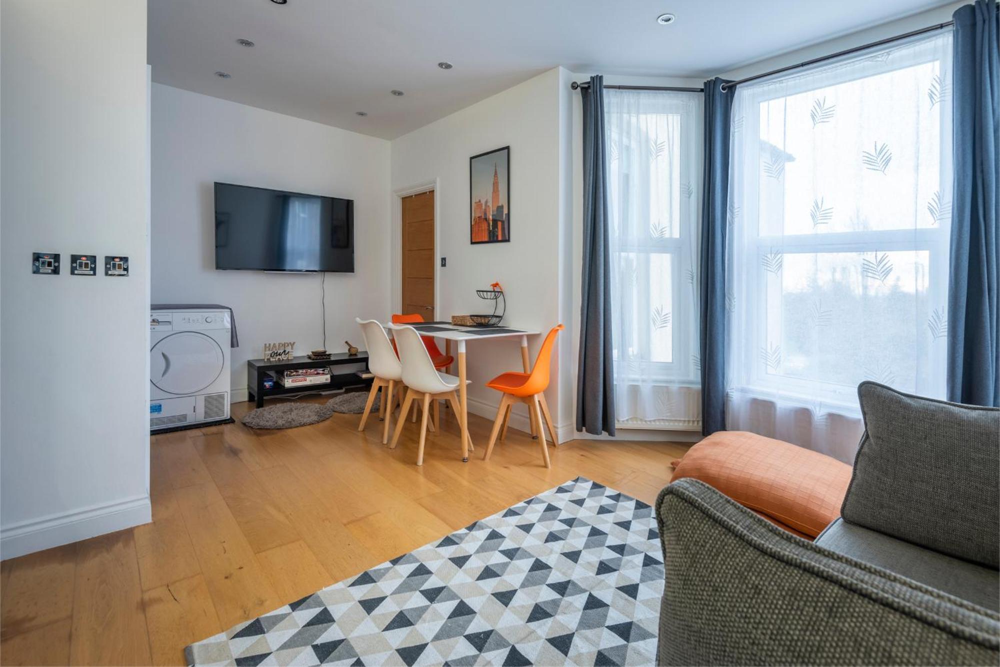 Woodside Gardens Luxury Near Alexandra Palace, Tottenham Stadium & Drumsheds Appartement Londen