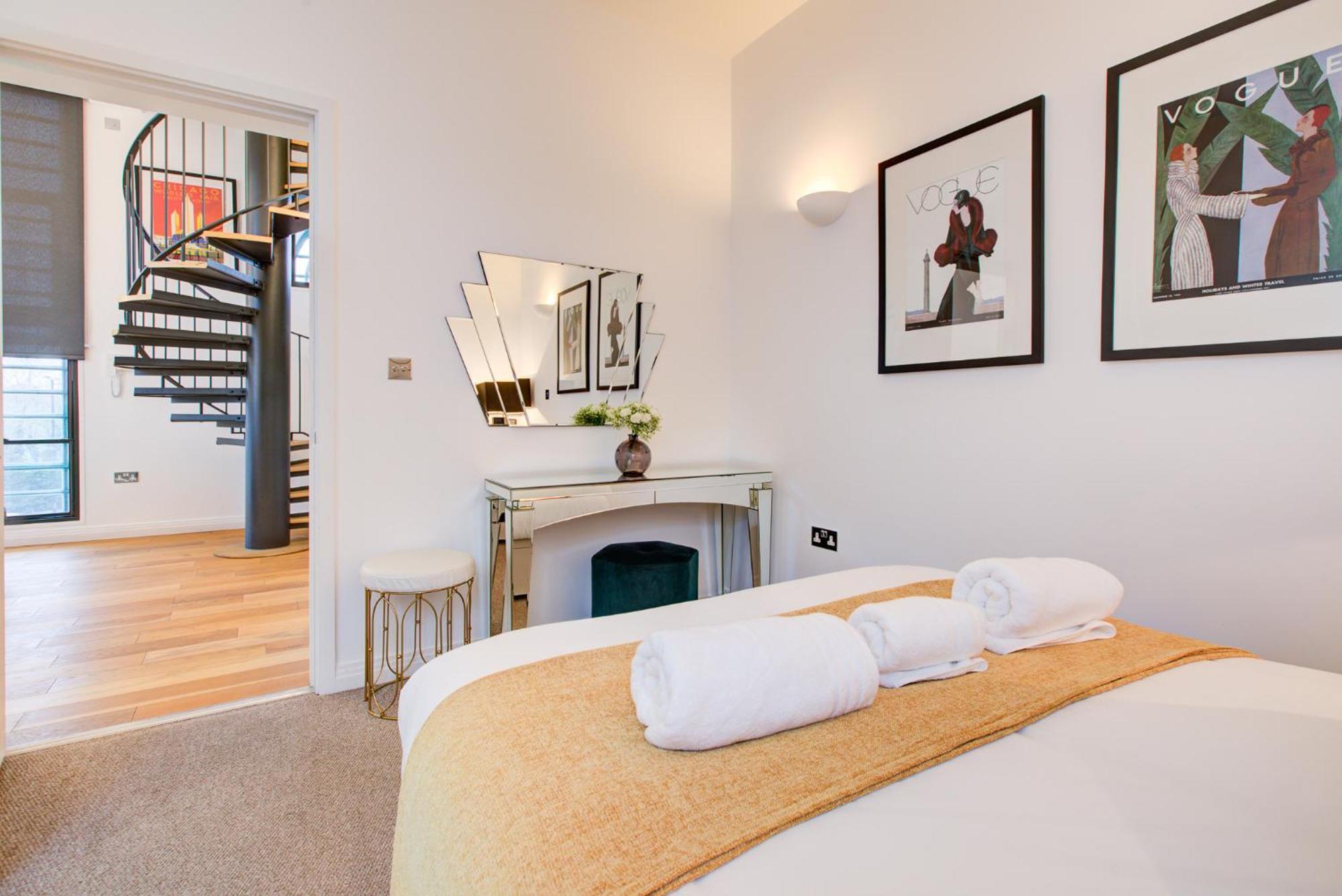 The Hoover Building By Artsy Appartement Londen
