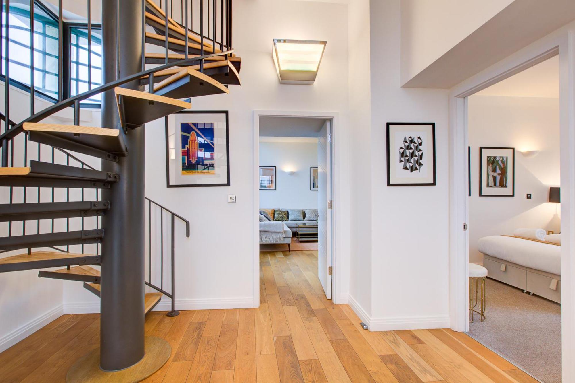 Appartement The Hoover Building By Artsy