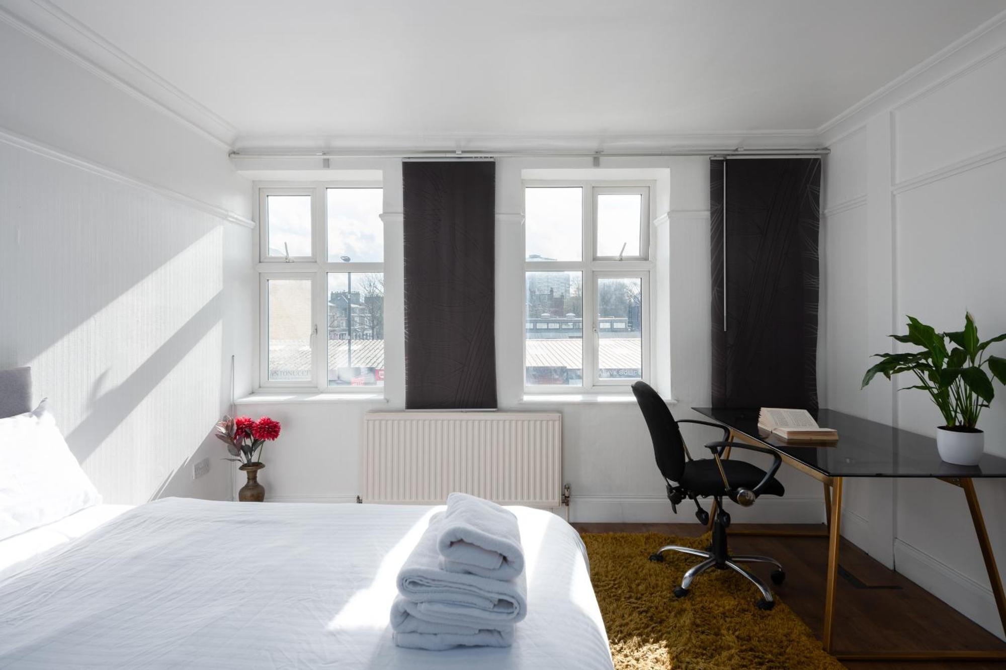 Argyle Apartahotel 3*