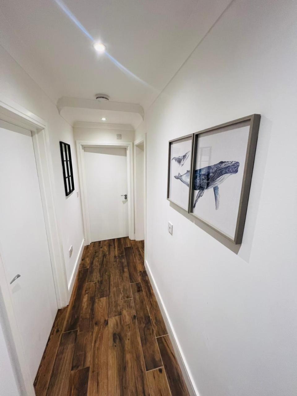 Luxury Near Centre, Near Train Station, E1 Appartement