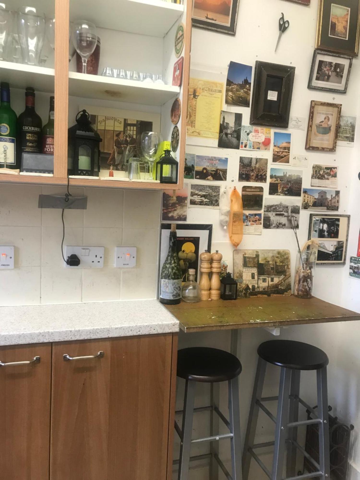 Homestay Guinness Court Shared *