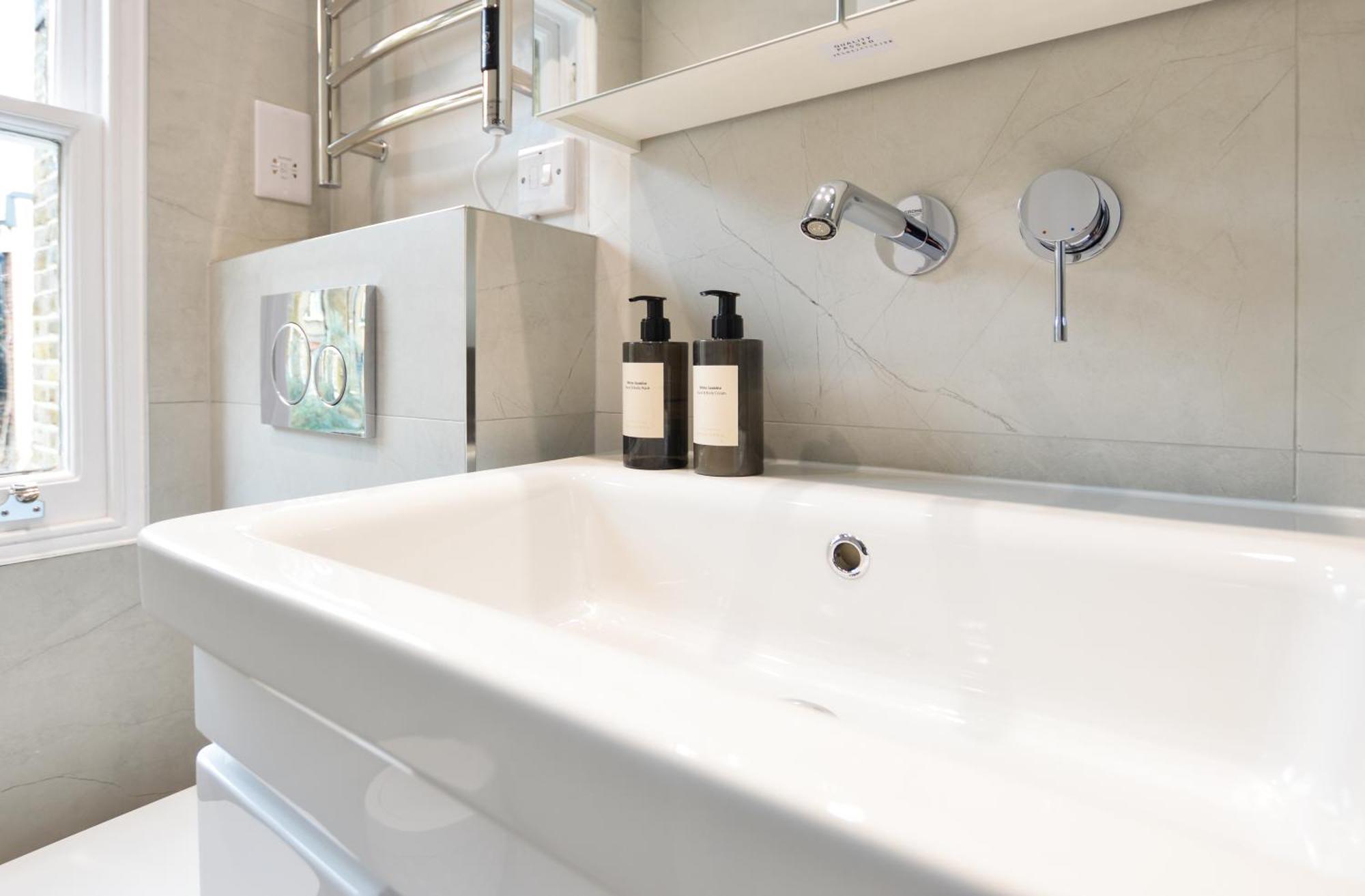 Apartment Split Level At West Hampstead By Concept London