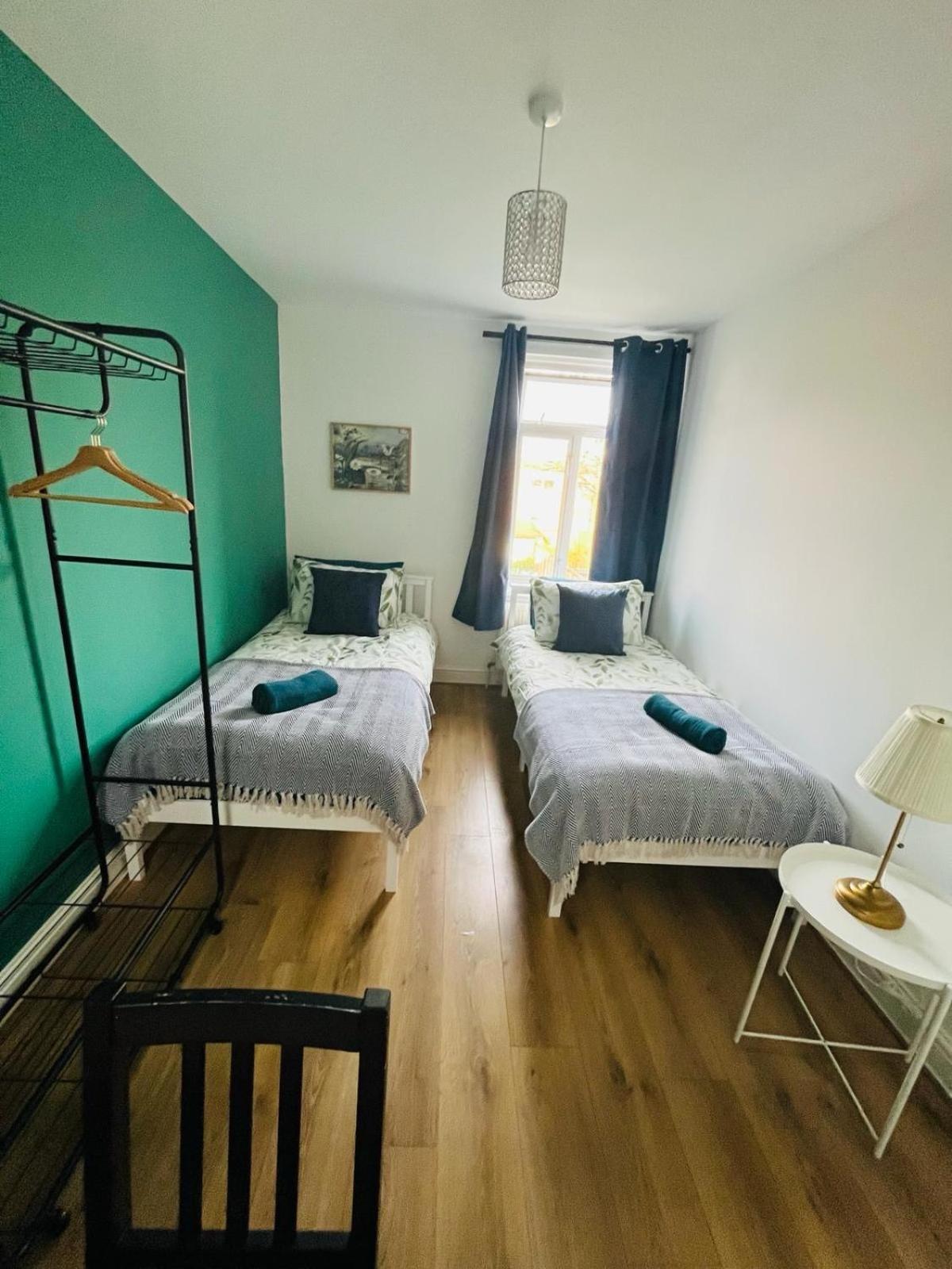 Homestay Short Stay Central London And Wembley *