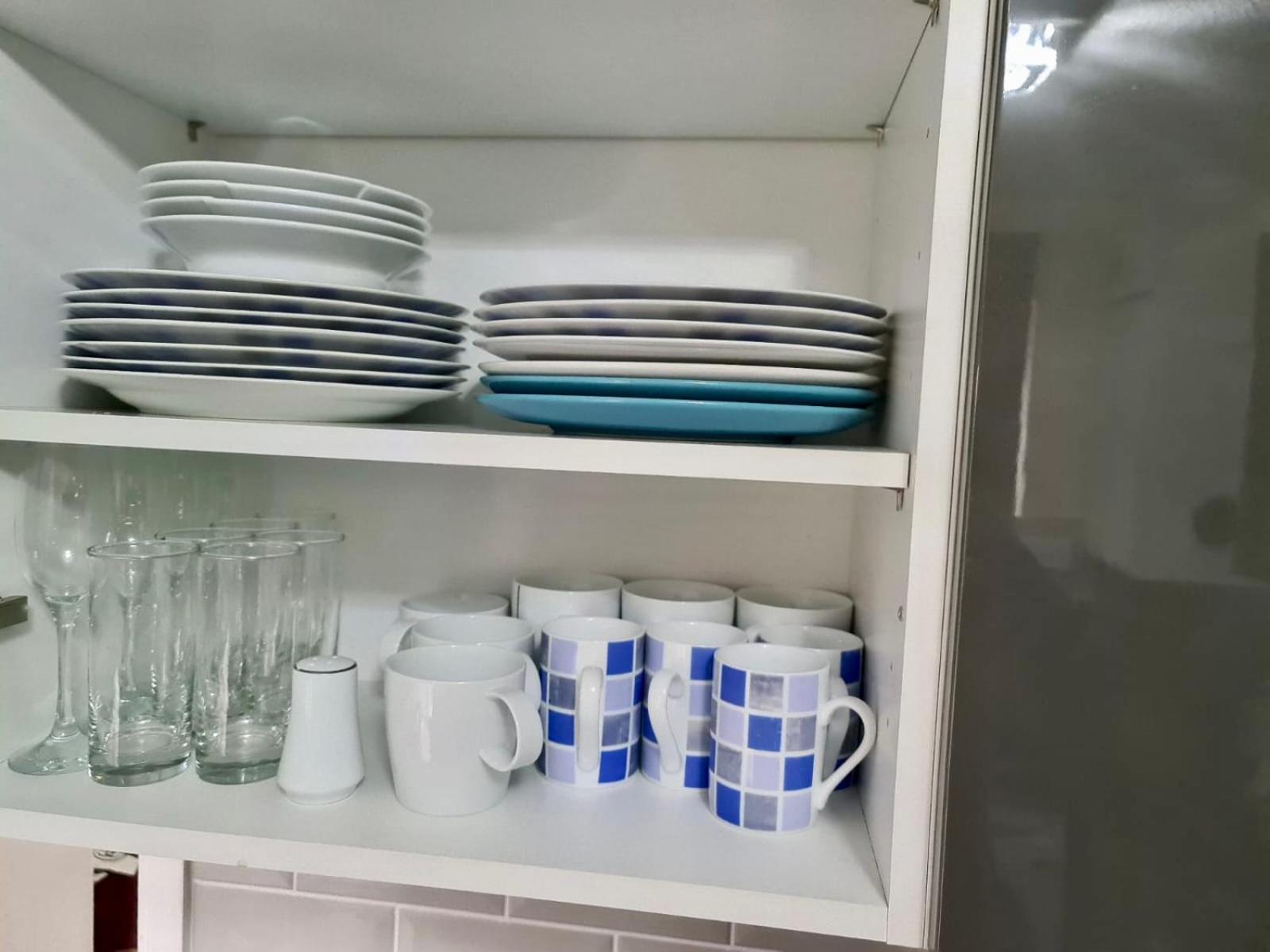 Vakantiehuis - Sleeps 4 - Parking - Garden - Petfriendly Londen