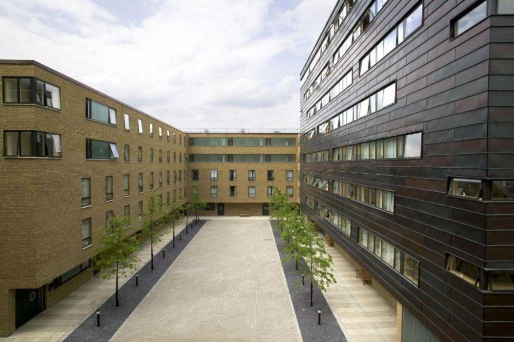 Apartment Ucl Frances Gardner House London