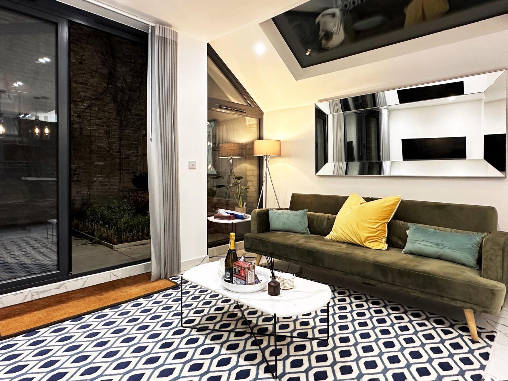 Nancy's Place In Notting Hill - 2 Double Beds, Ideal For Families Apartment London