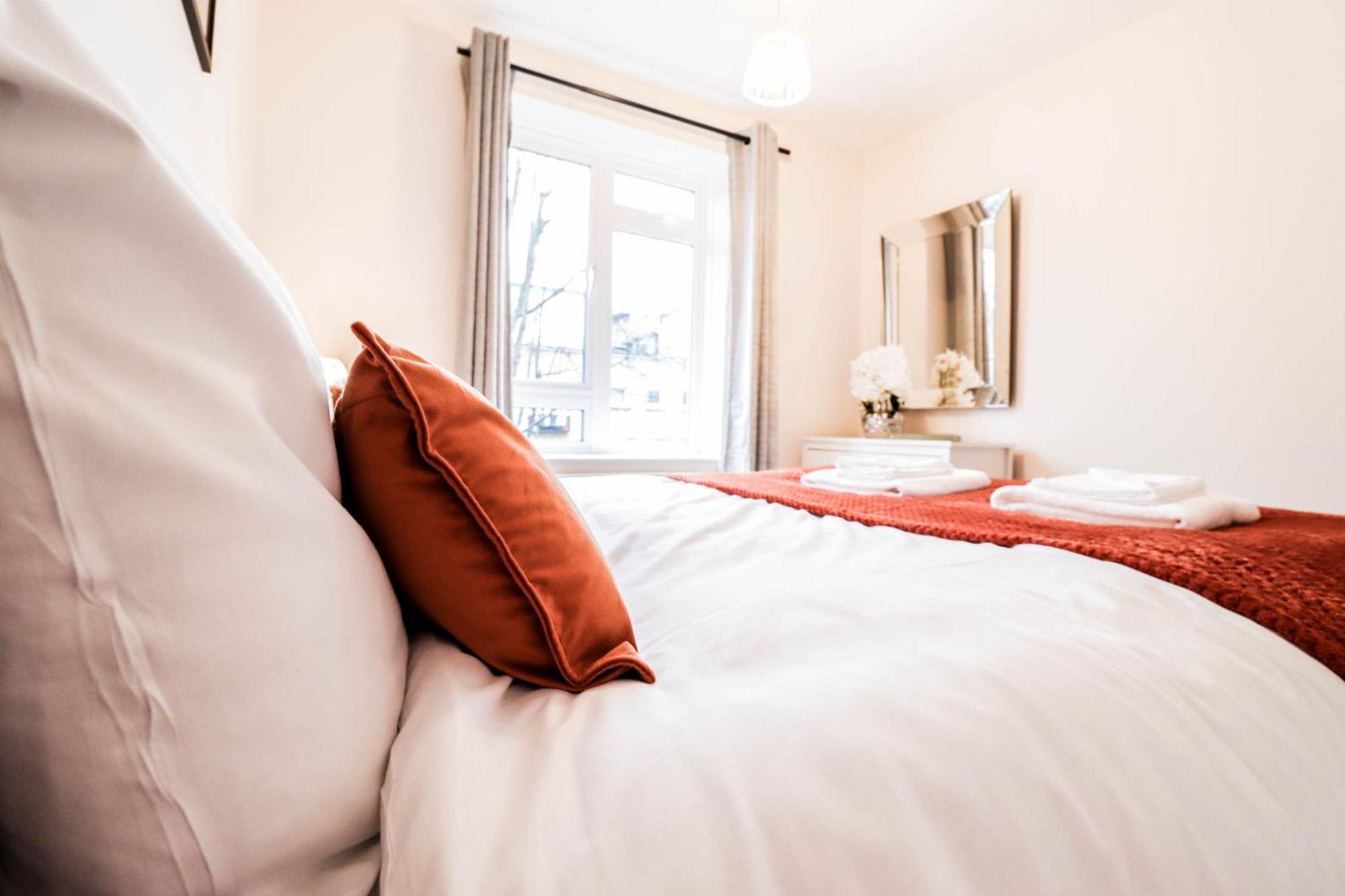 Gorgeous 2-Bedroom London Apartment Appartement Londen