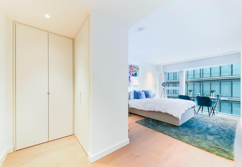 Luxury 3 Bedroom Battersea Power