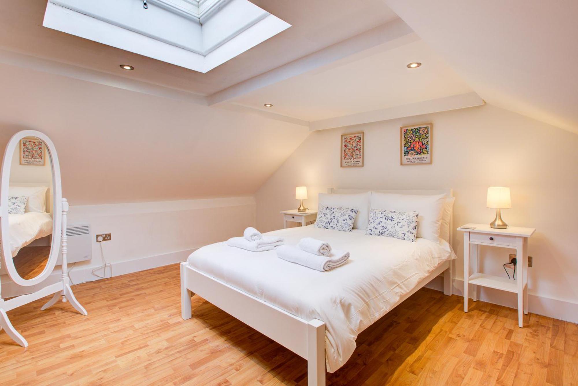 Wonderful Two-bedroom Apartment London