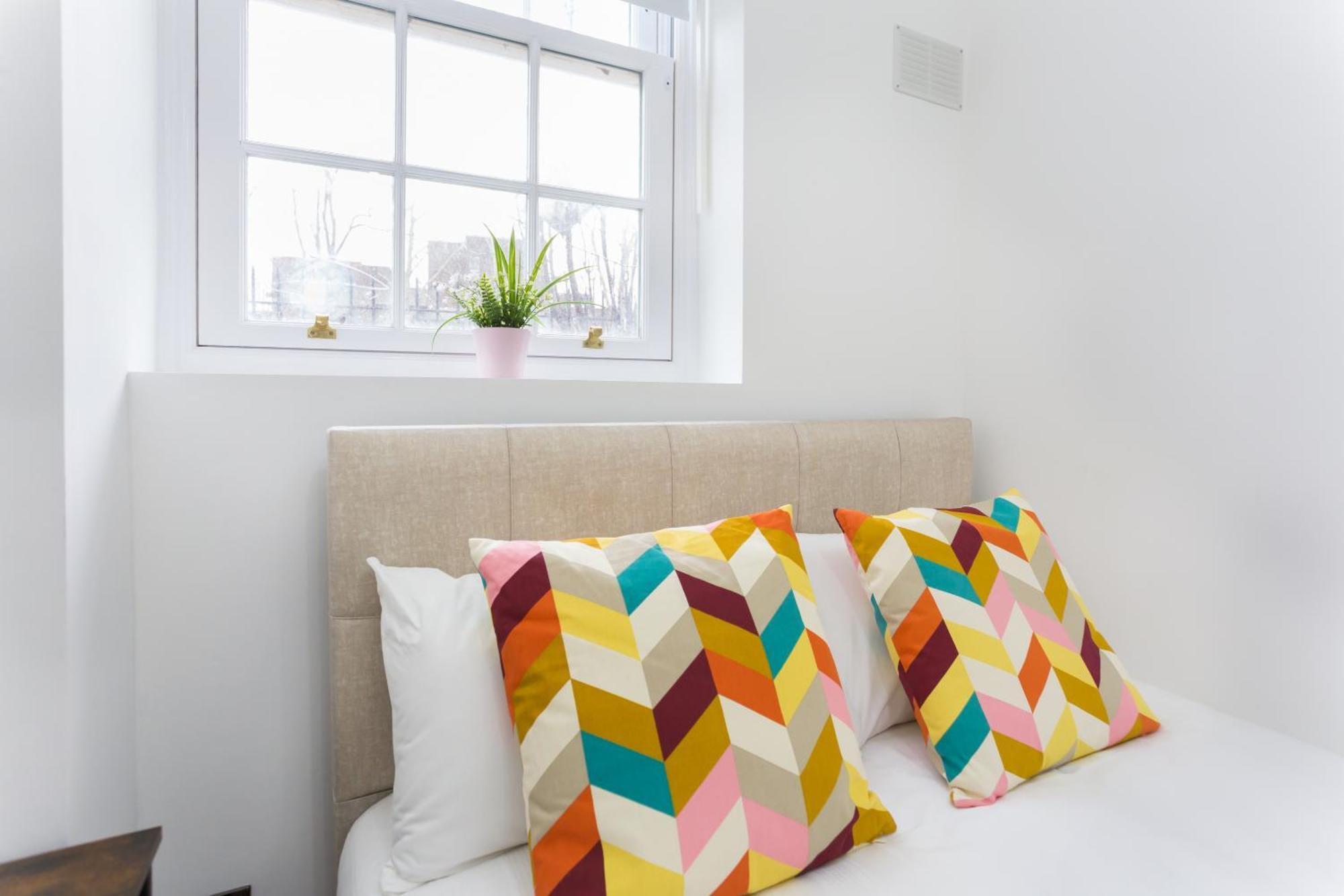 Apartamento Centre One Bedroom Next To Station, Newly Renovated *