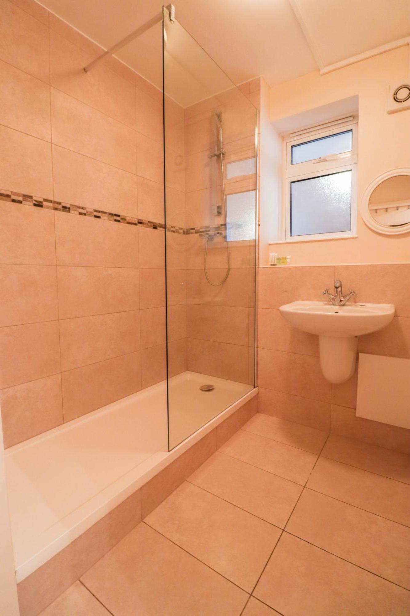 Appartement Gorgeous 2-Bedroom London Apartment Londen