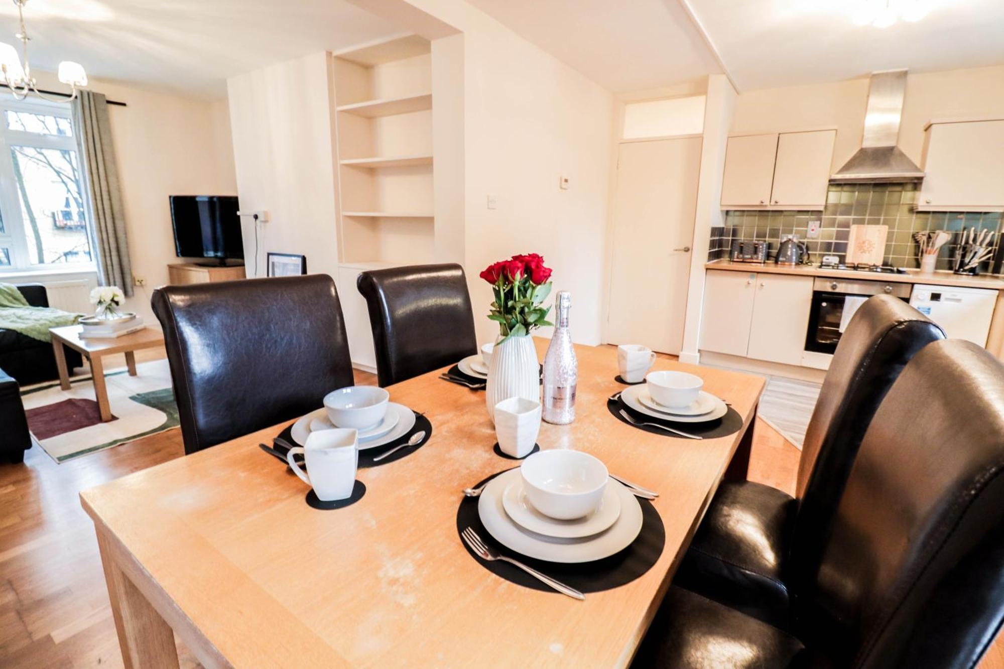 Gorgeous 2-Bedroom London Apartment Londen