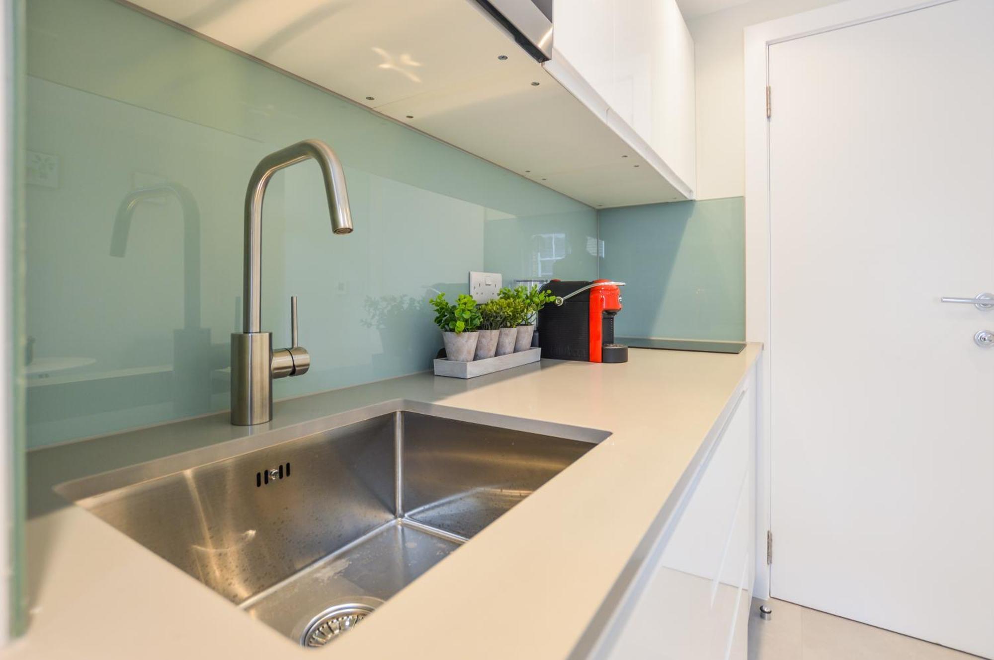 Split Level At West Hampstead By Concept Apartment