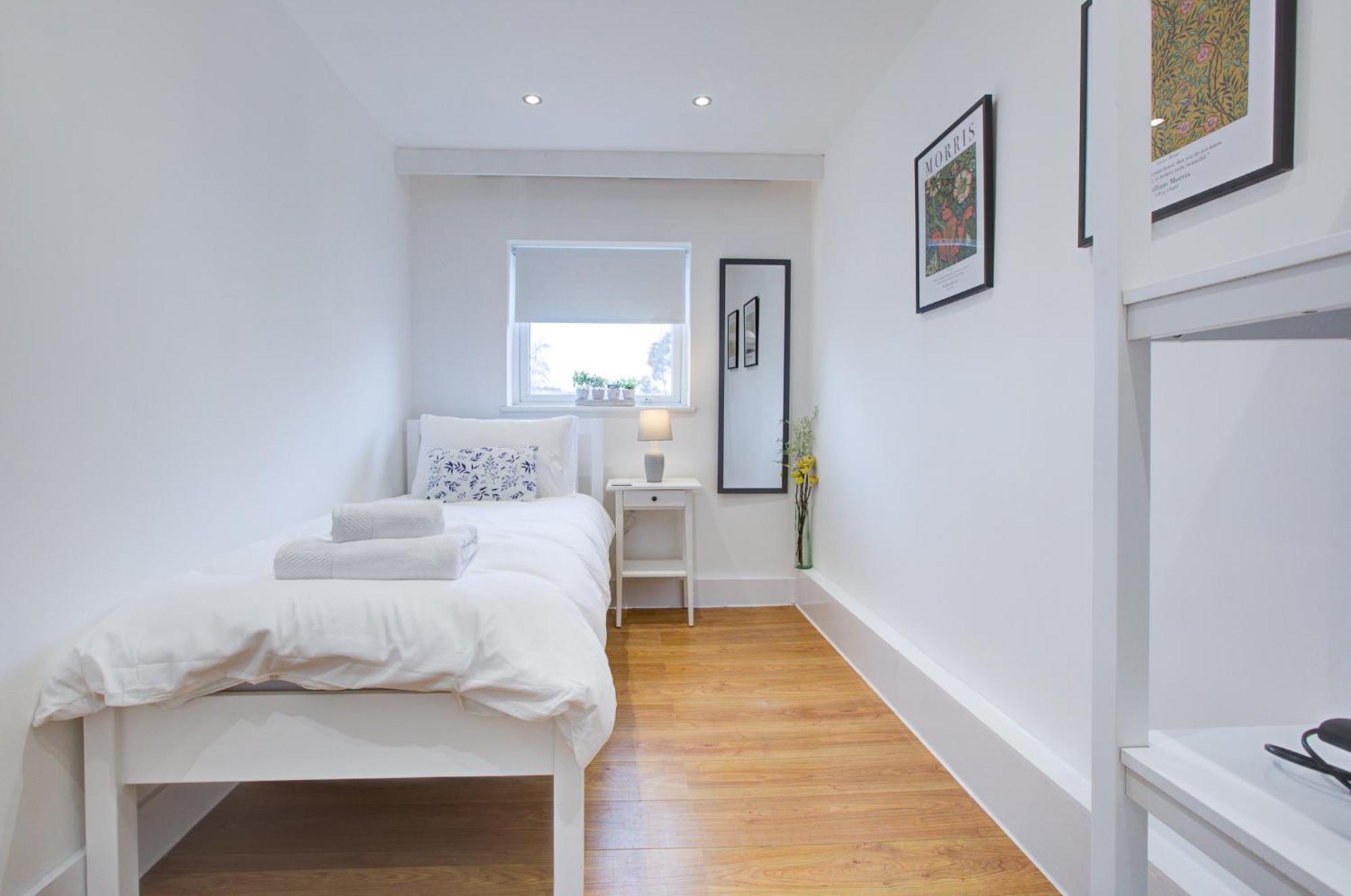 Apartment Wonderful Two-bedroom London