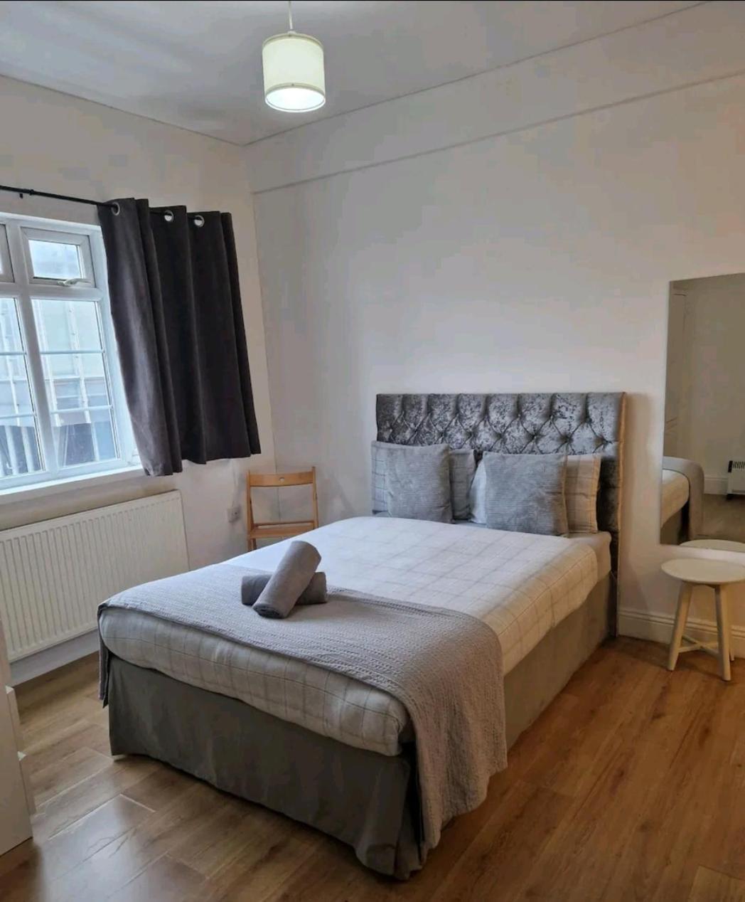 Affordable In Shared Flat, Bridge * Londres