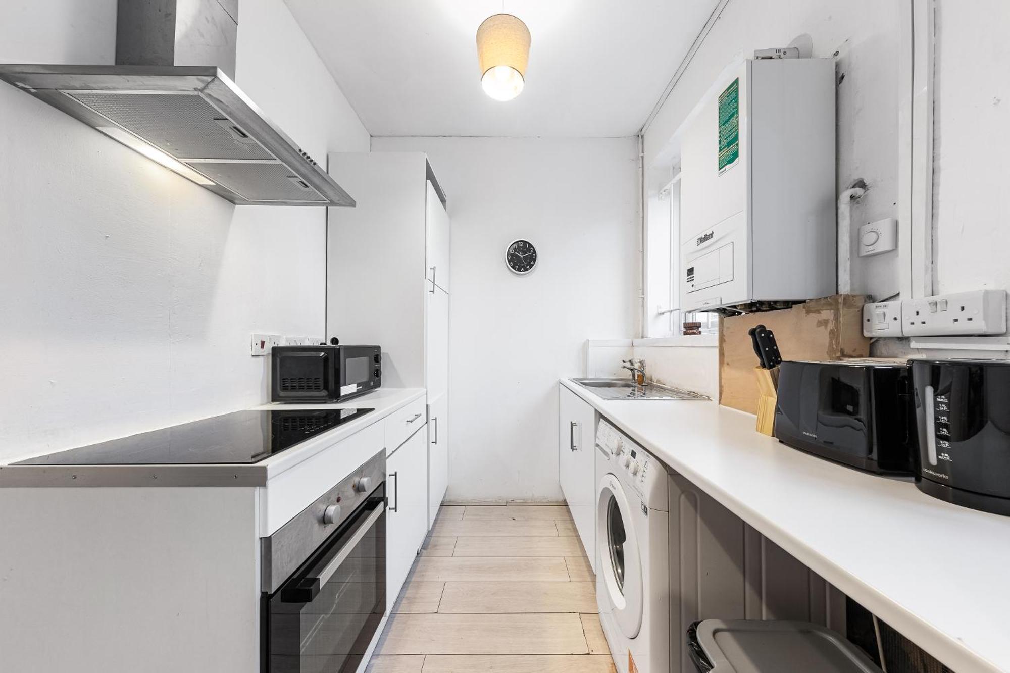 Apartment Holiday Near Kings Cross Sleep 12 Sp7 London