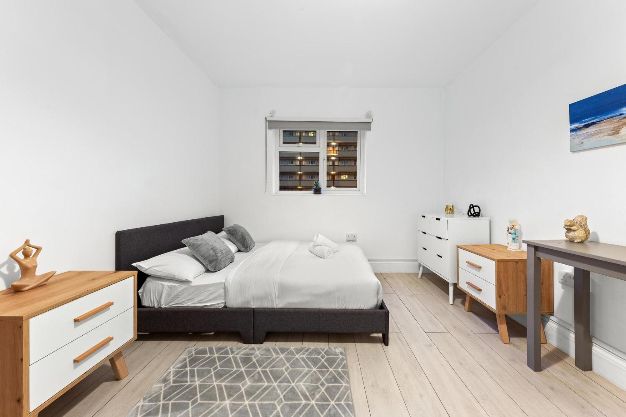 Holiday Near Kings Cross Sleep 12 Sp7 London