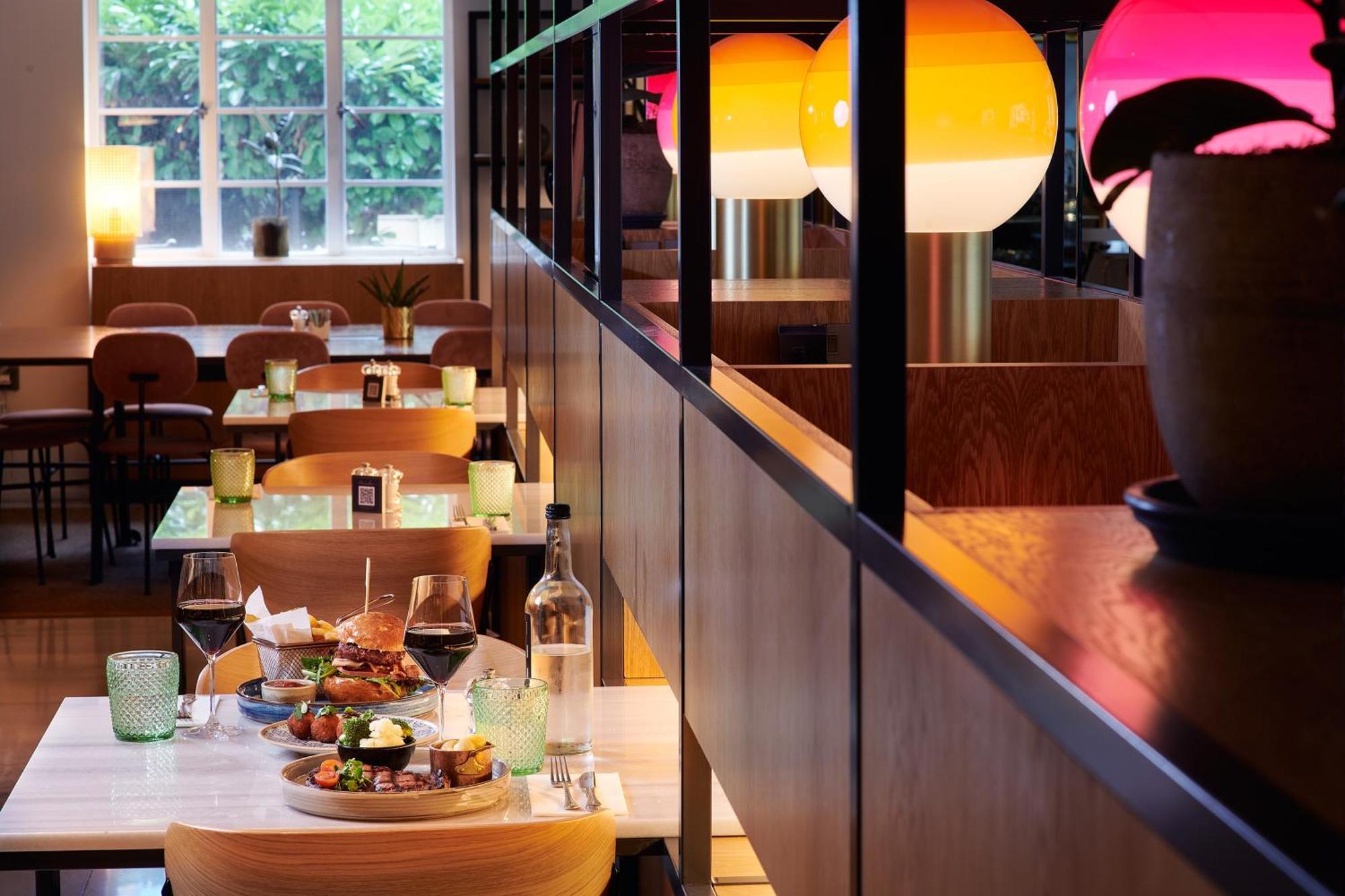 Hotel Melia White House London