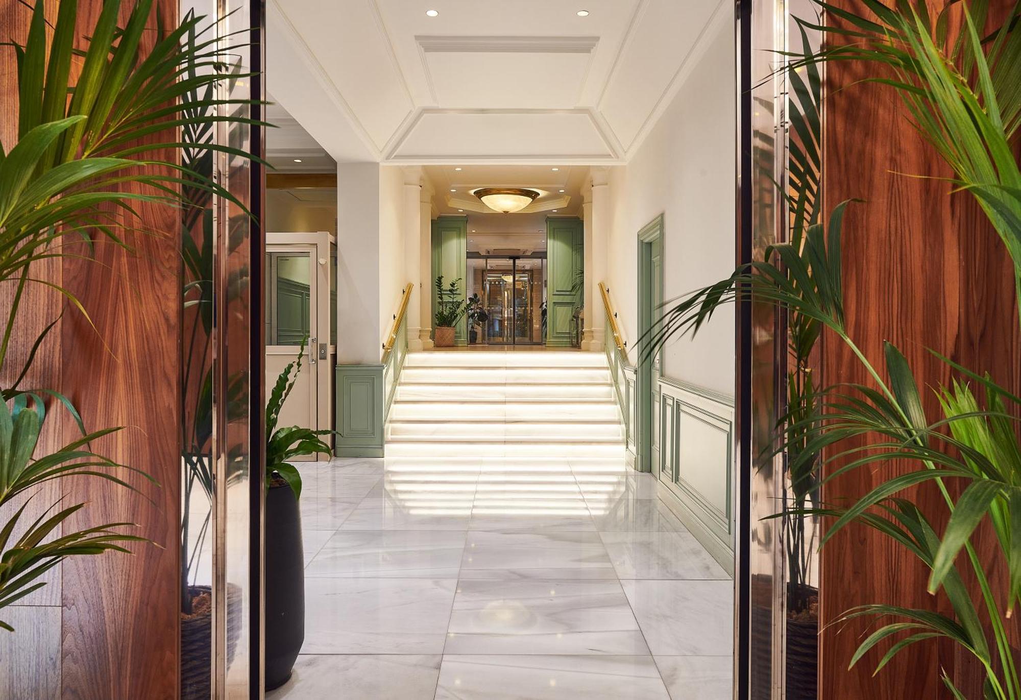 Melia White House Hotel London