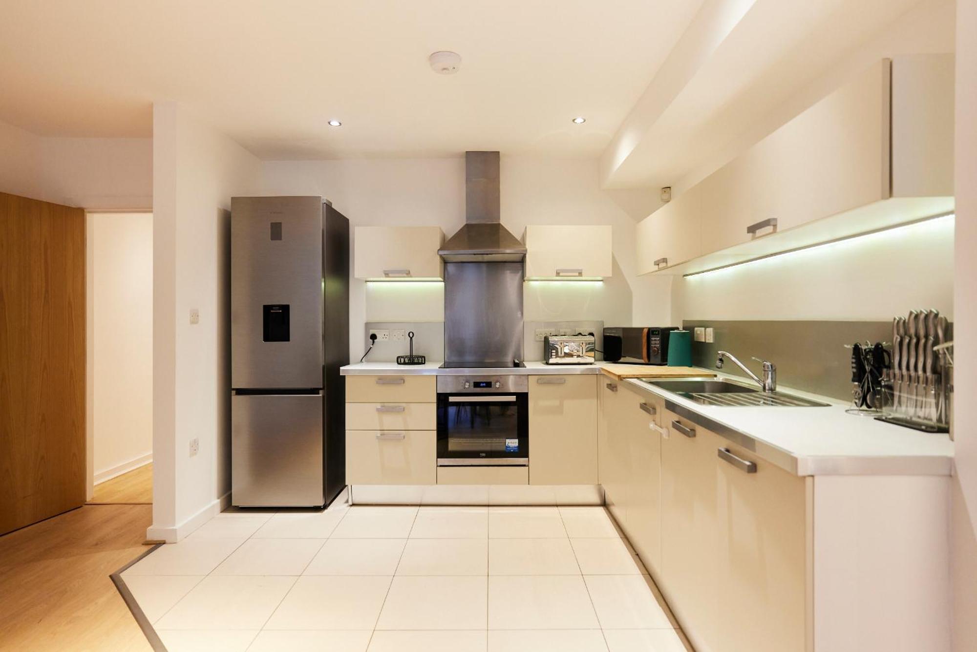 Appartement The Putney Escape - Trendy 2bdr Flat With Terrace + Parking Londen