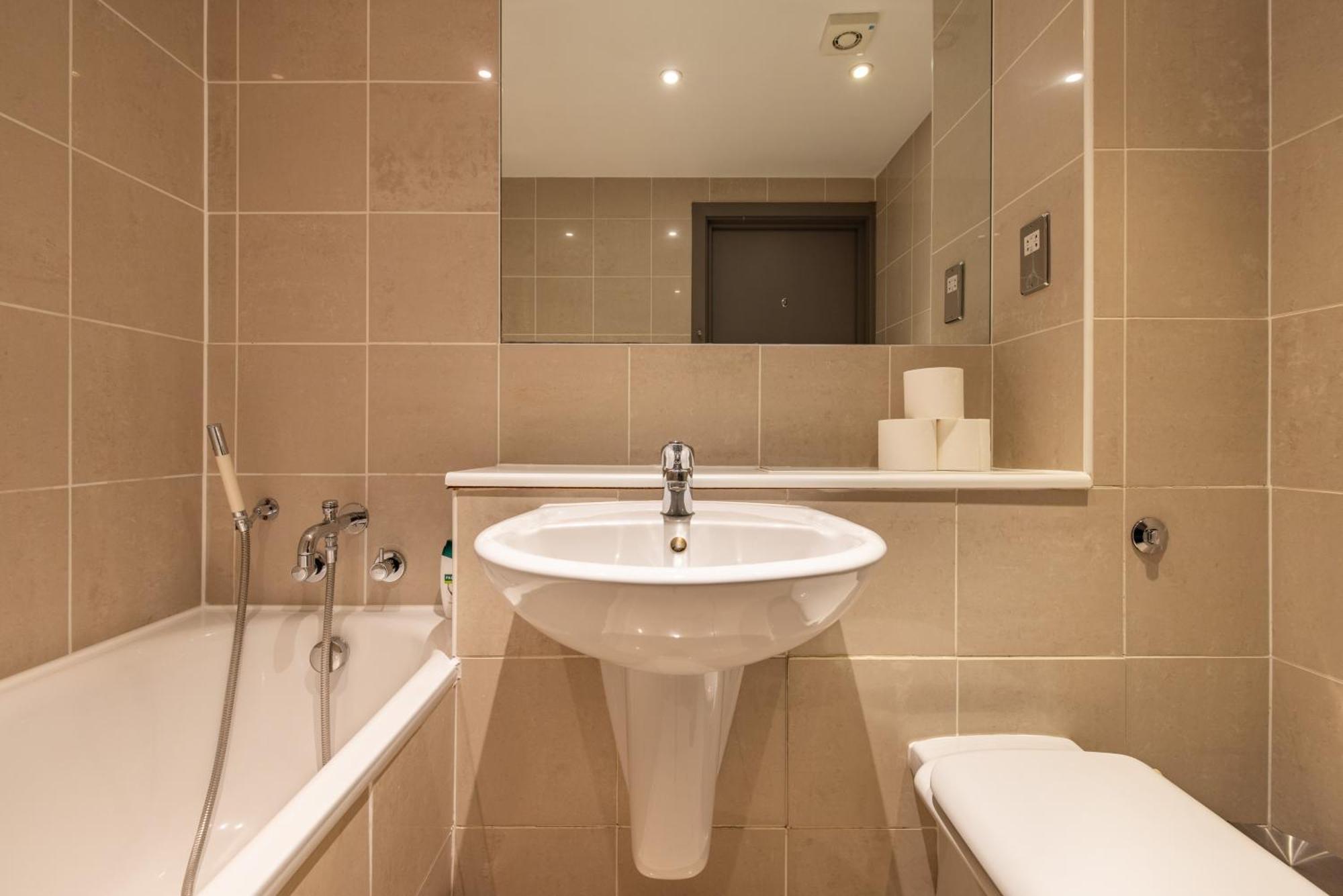 Appartement Sunshine In My Mood - 2 Bedroom Flat In Battersea *