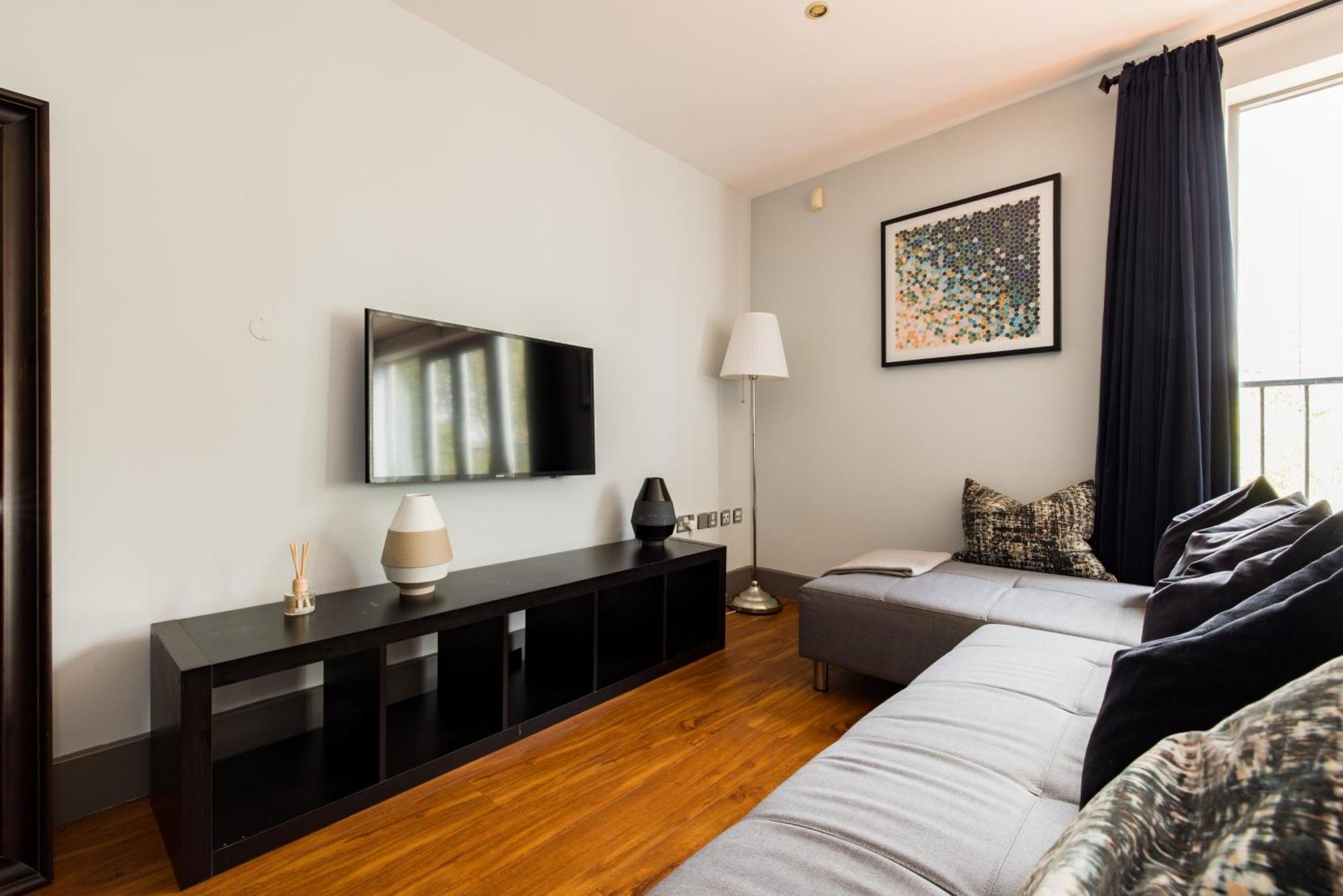 Sunshine In My Mood - 2 Bedroom Flat In Battersea Appartement Londen