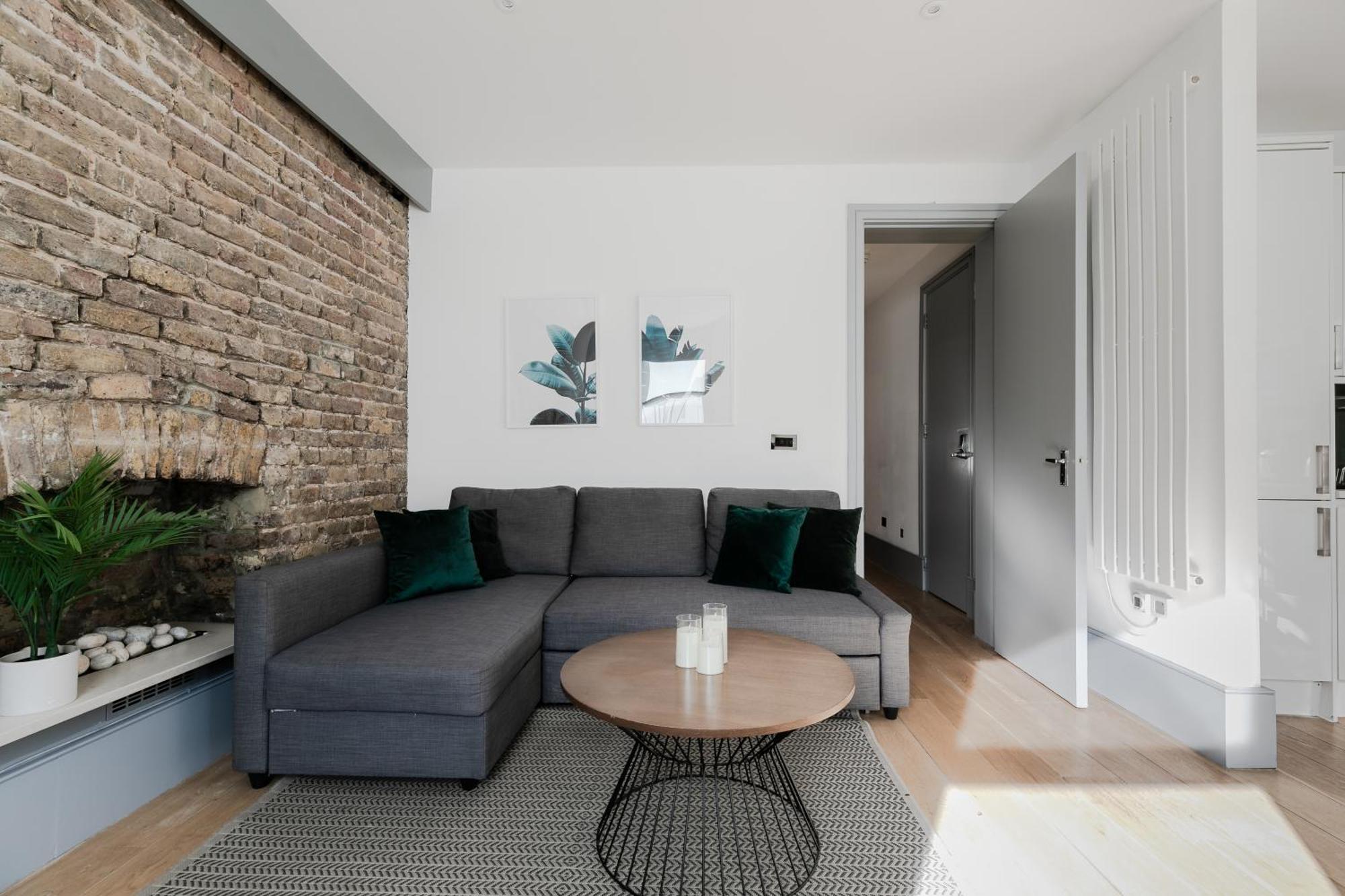 Prime Gloucester Road Apartment *