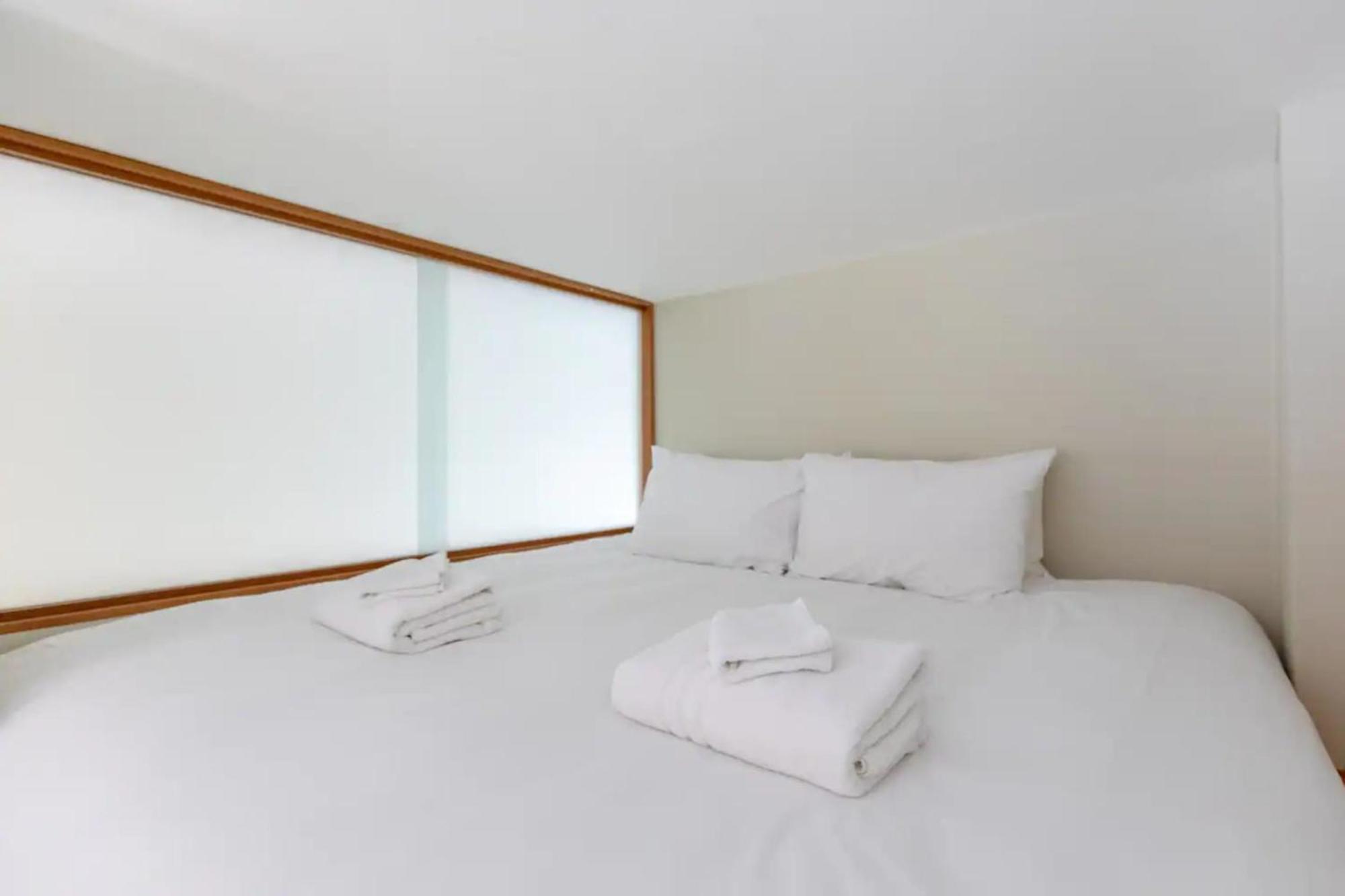 Tastefully Curated Mezzanine Flat Hackney! Apartment *