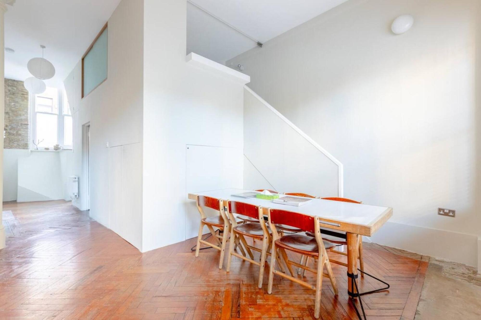 Apartment Tastefully Curated Mezzanine Flat Hackney! *