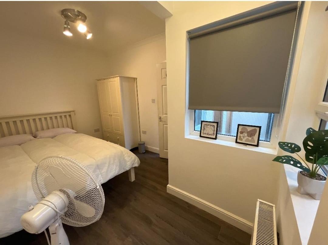 Flat 6, 419 Fulham