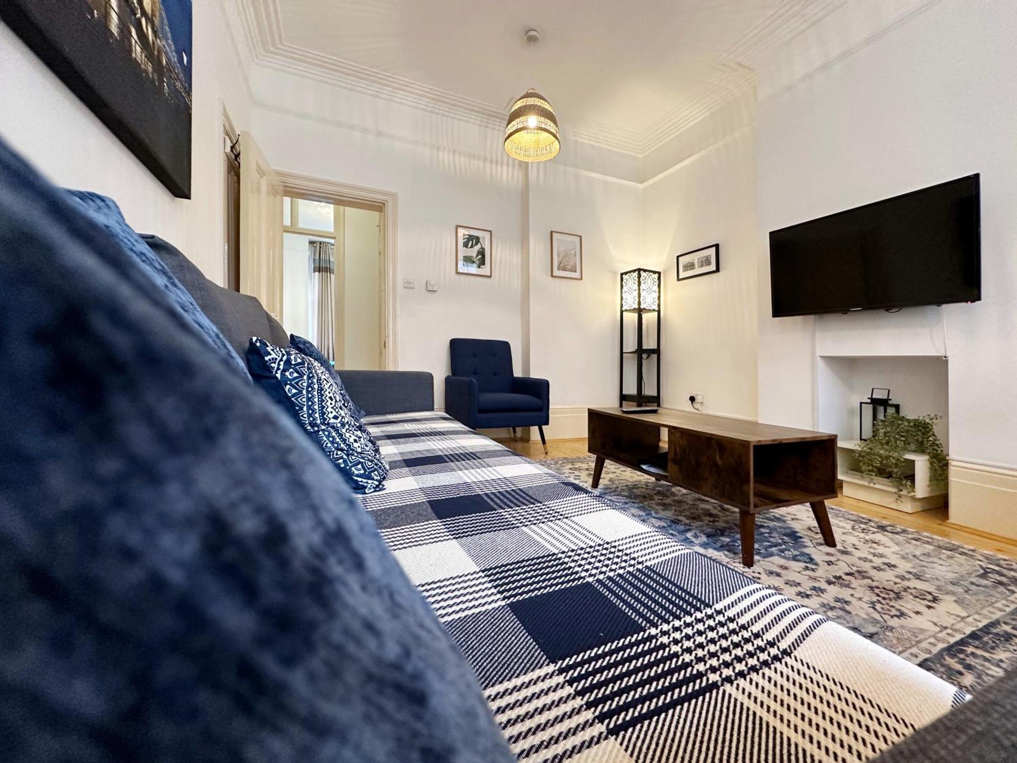 Oliver Place In Holborn - 2 Double Beds, 1 Sofa Bed, Great Location Apartment London
