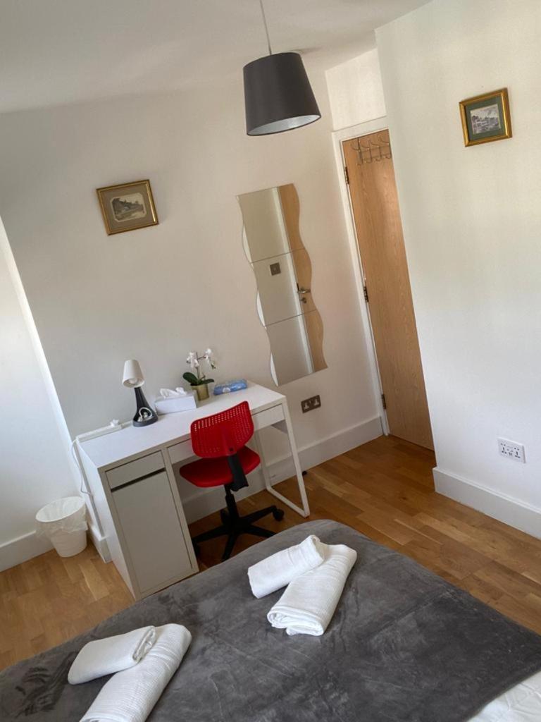 Lovely Private In Euston, Privatunterkunft
