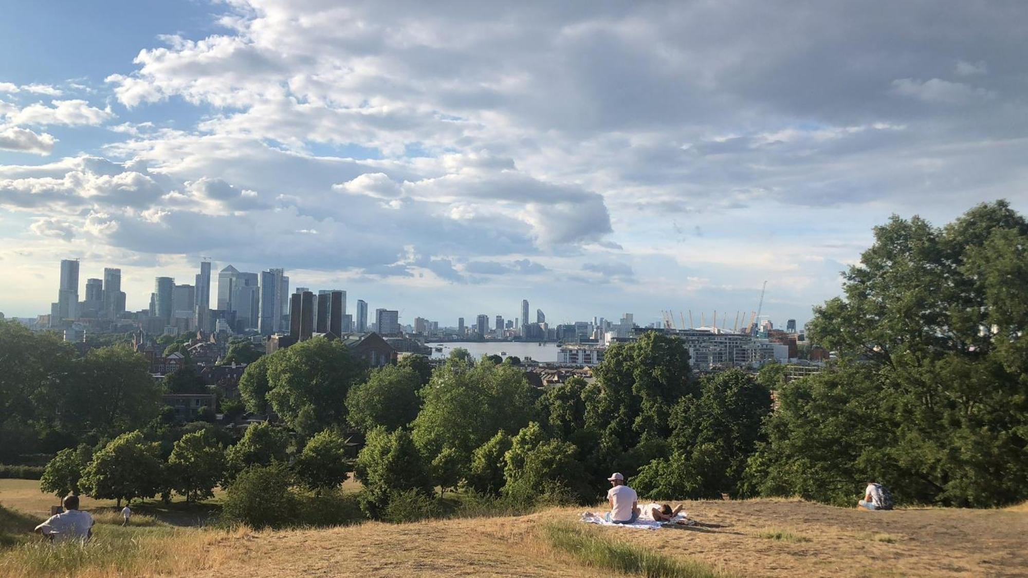 Greenwich With A River View & Balcony Near The 02 Arena & North Greenwich With Free Wifi & Fast Links Into * Londen
