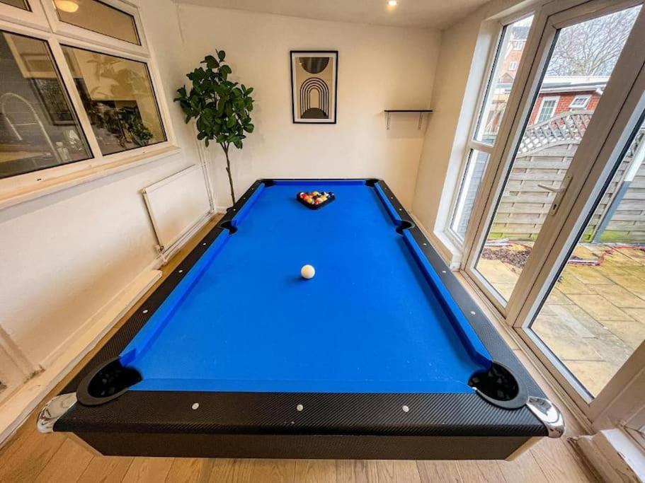 East Townhouse By Harlington Apartment *