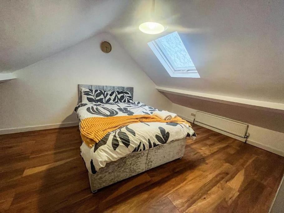 Apartment East Townhouse By Harlington