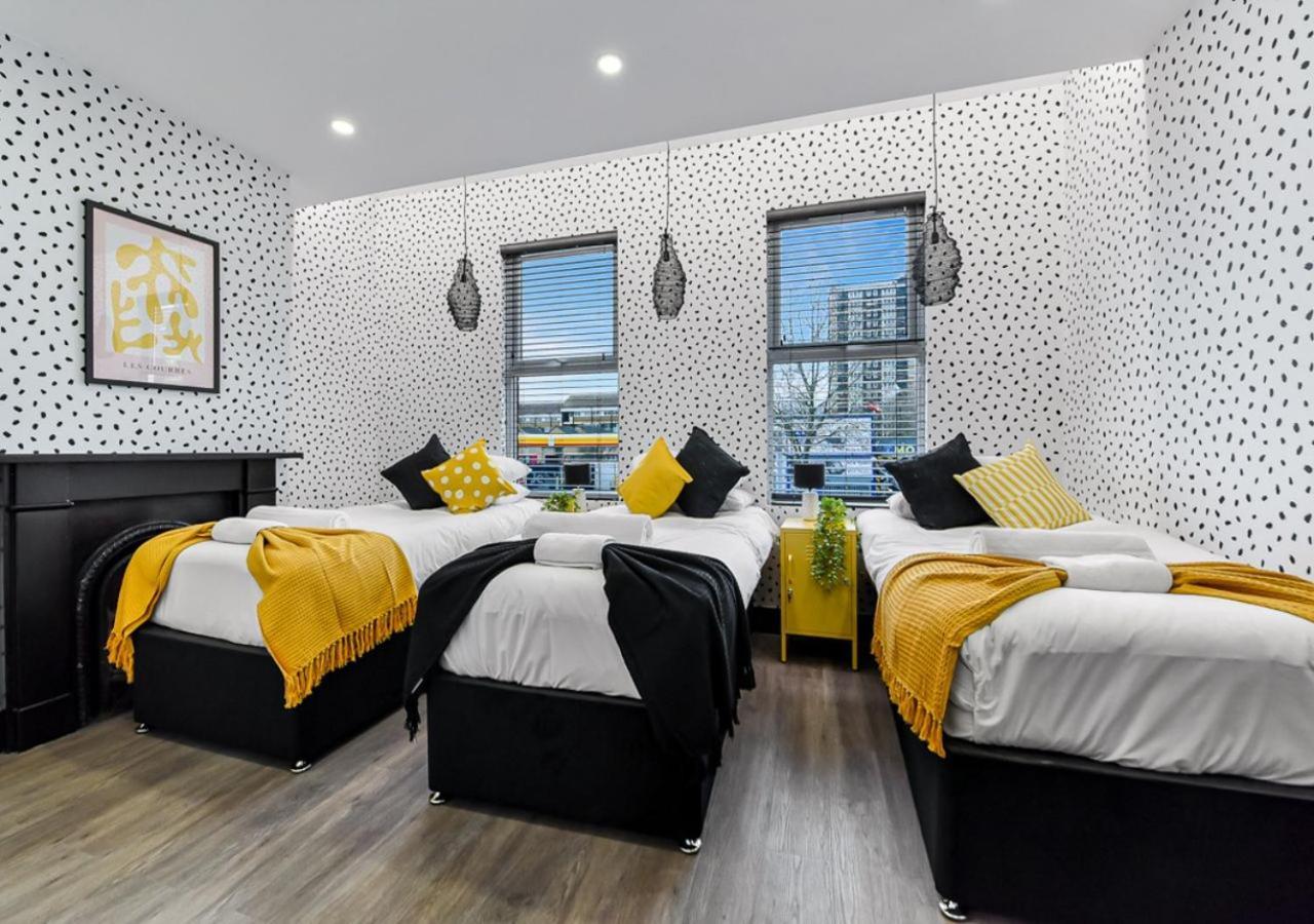 Bright & Colourful House - For A Large Groups Londen