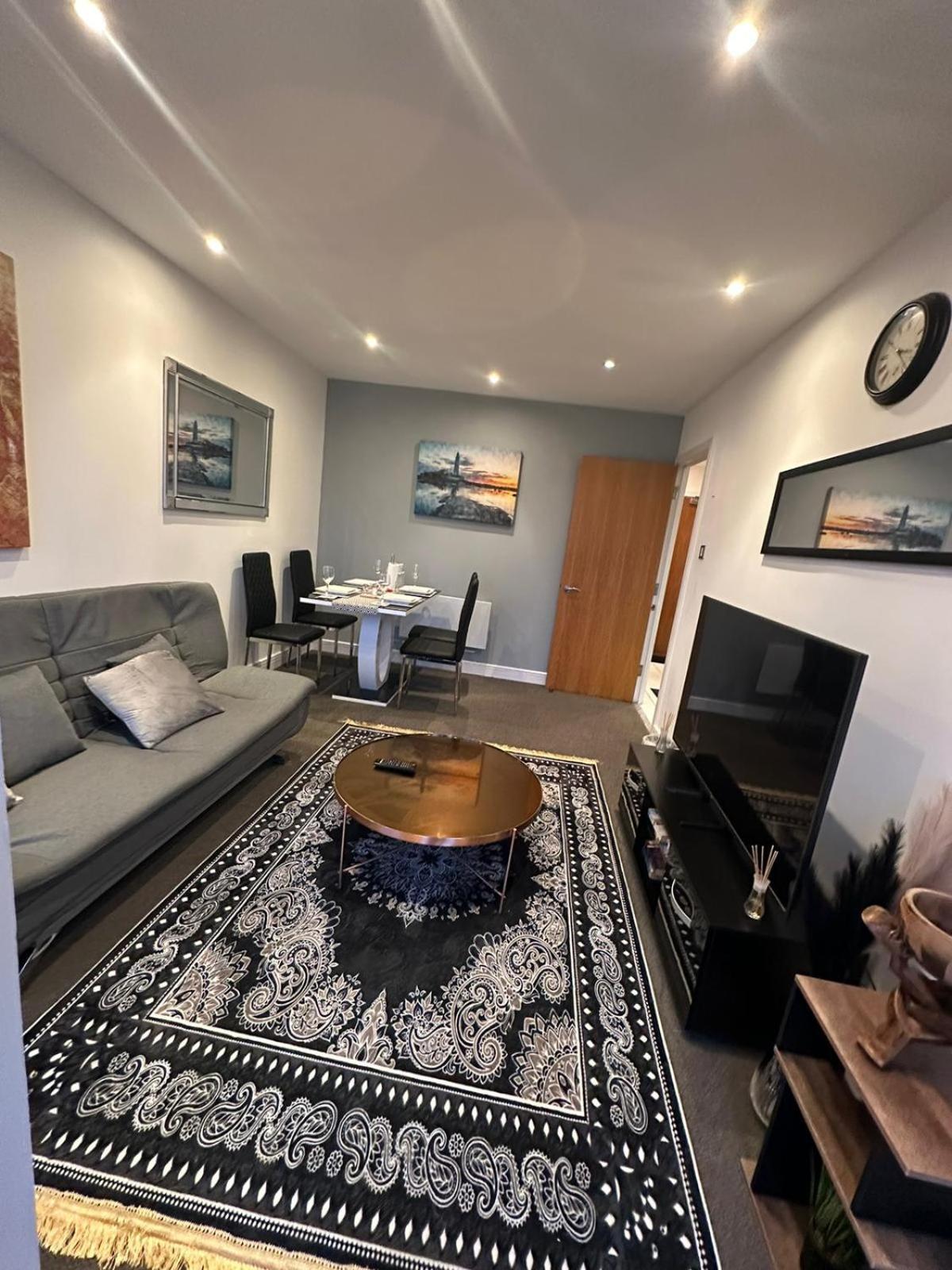 Cozzy Apartment