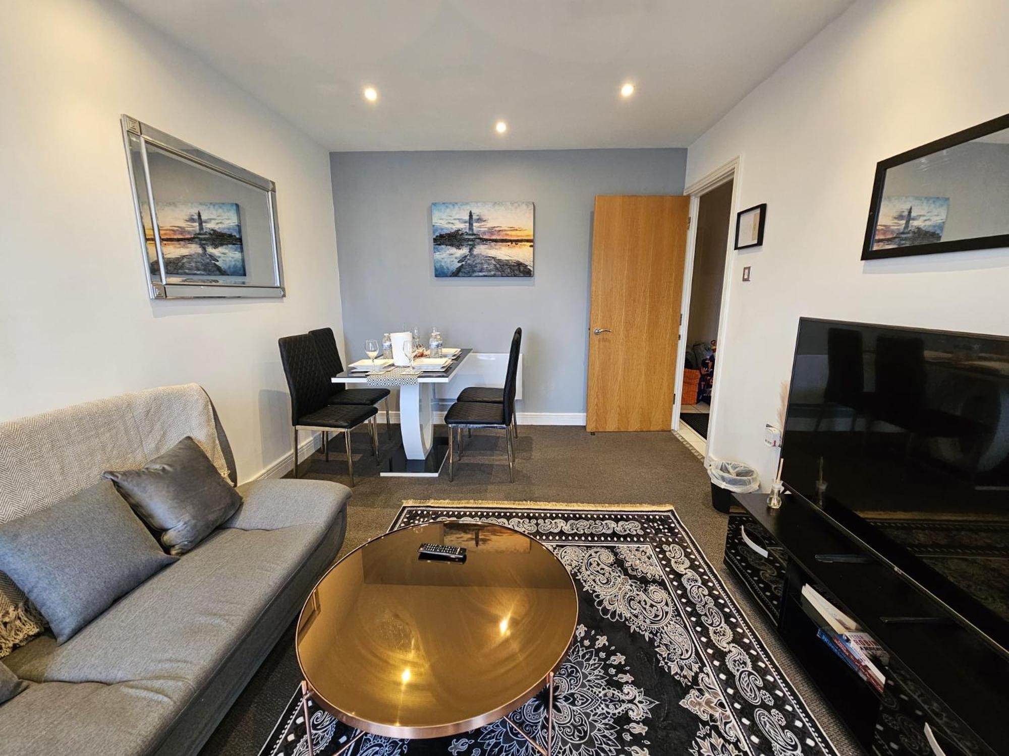 Cozzy Apartment London