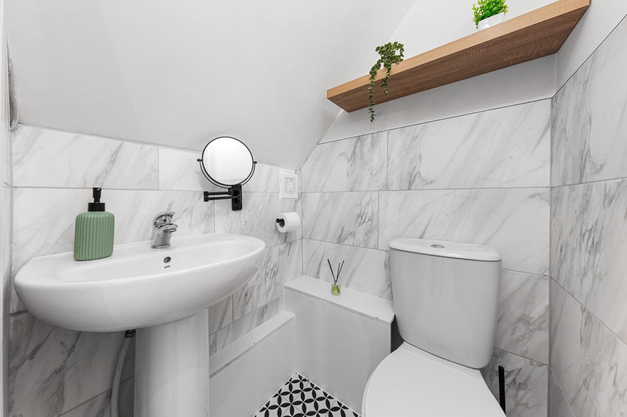 The Holloway - 1br Modern Apartment London