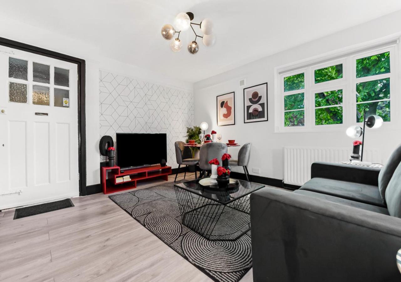 Radiant Serenity 2br Flat Sleeps 4 Warm Ambiance Apartamento Londres