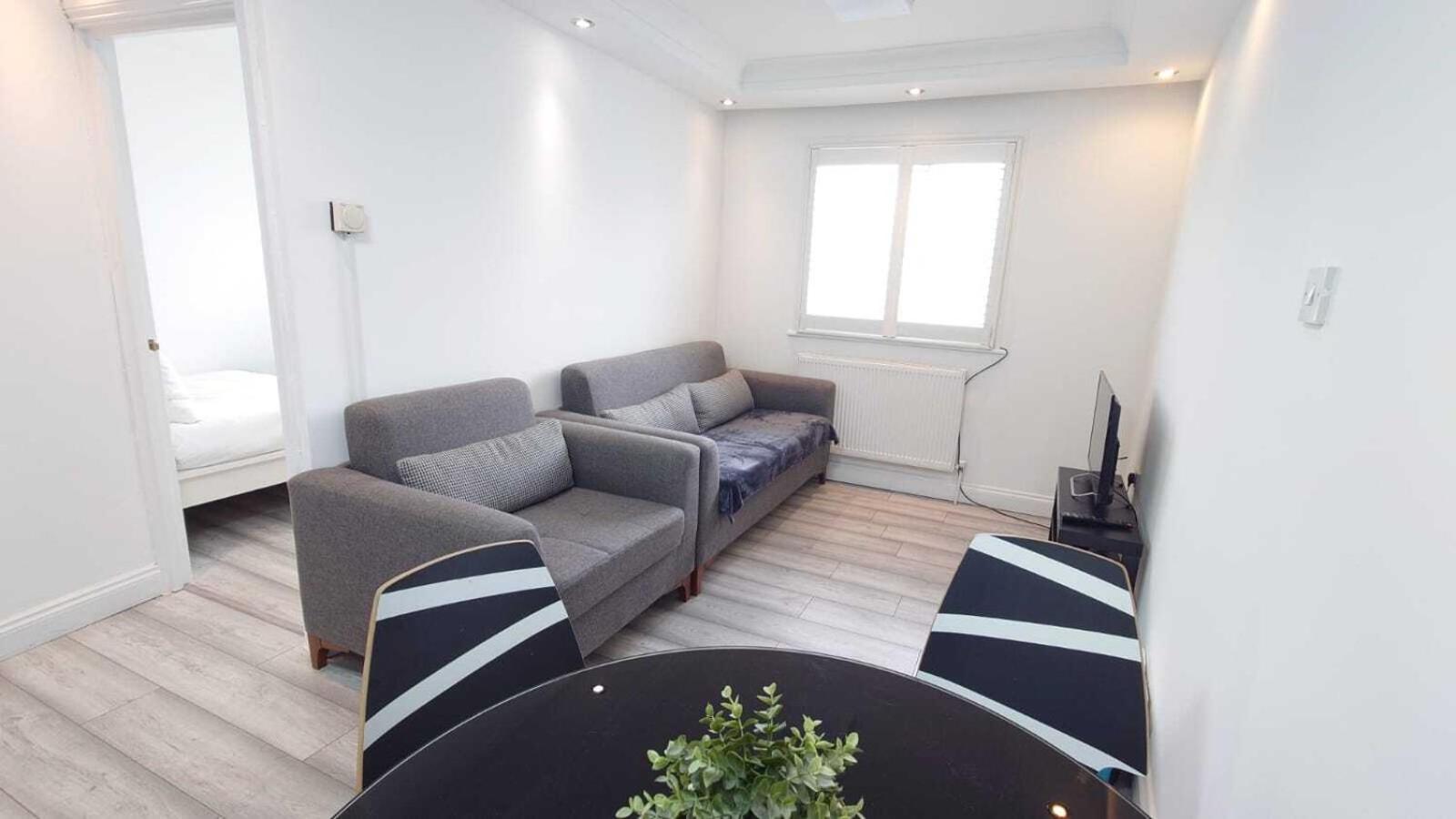 Eurostar Apartment *