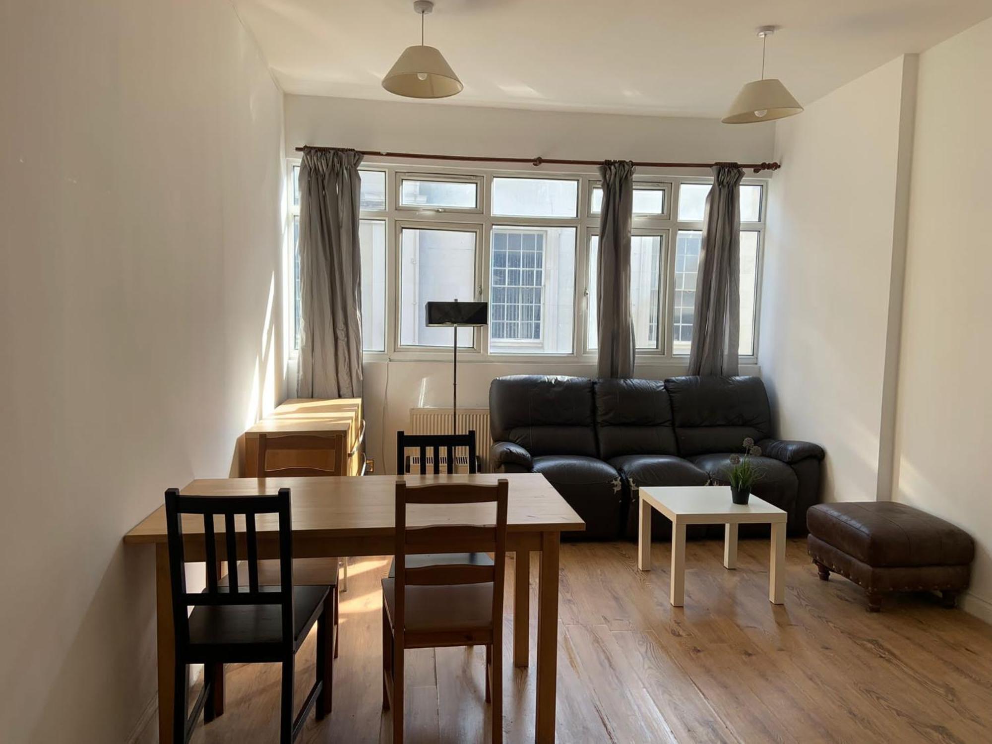 Habitación en casa particular Affordable In Shared Flat, Bridge