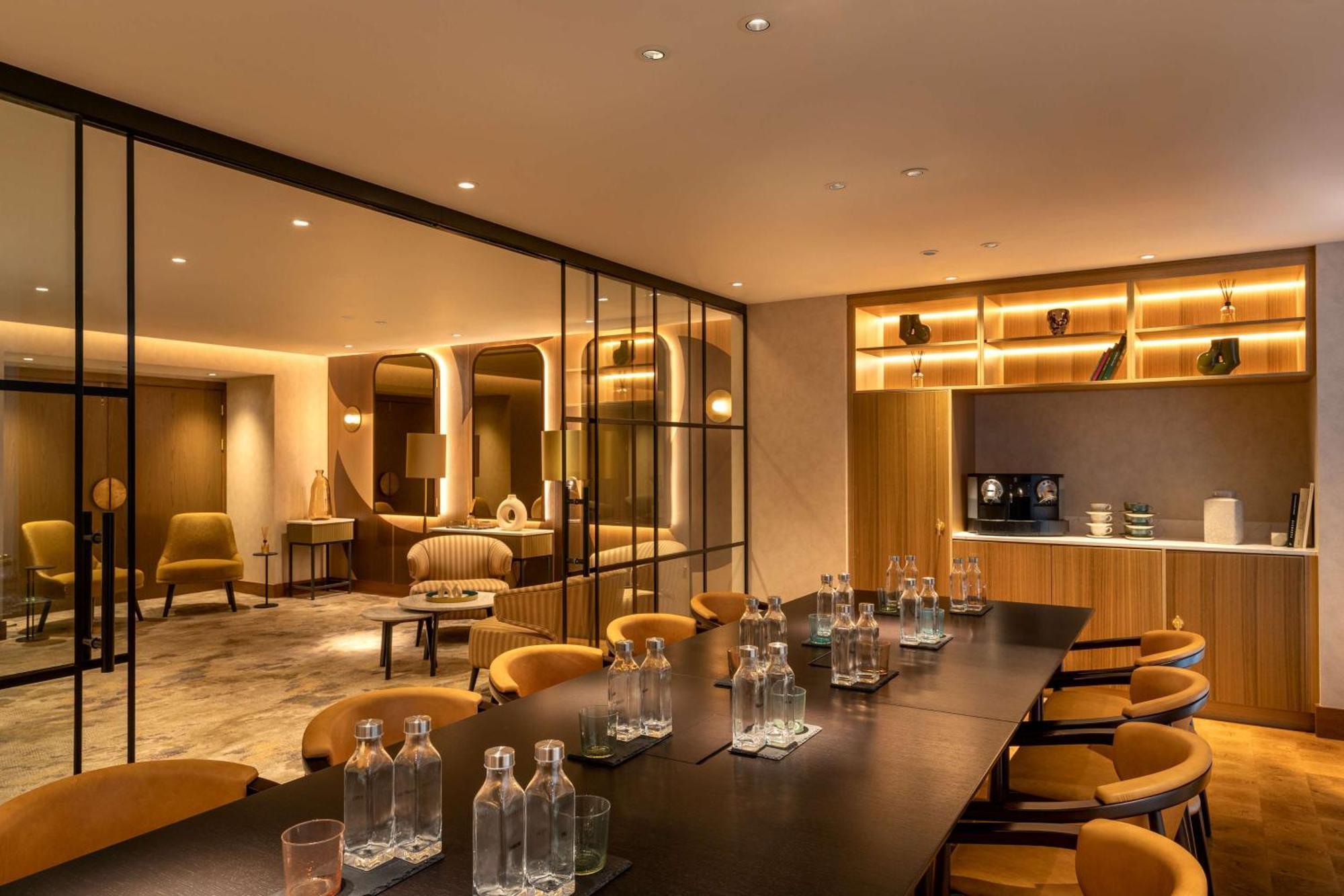 Hilton Metropole Hotel London