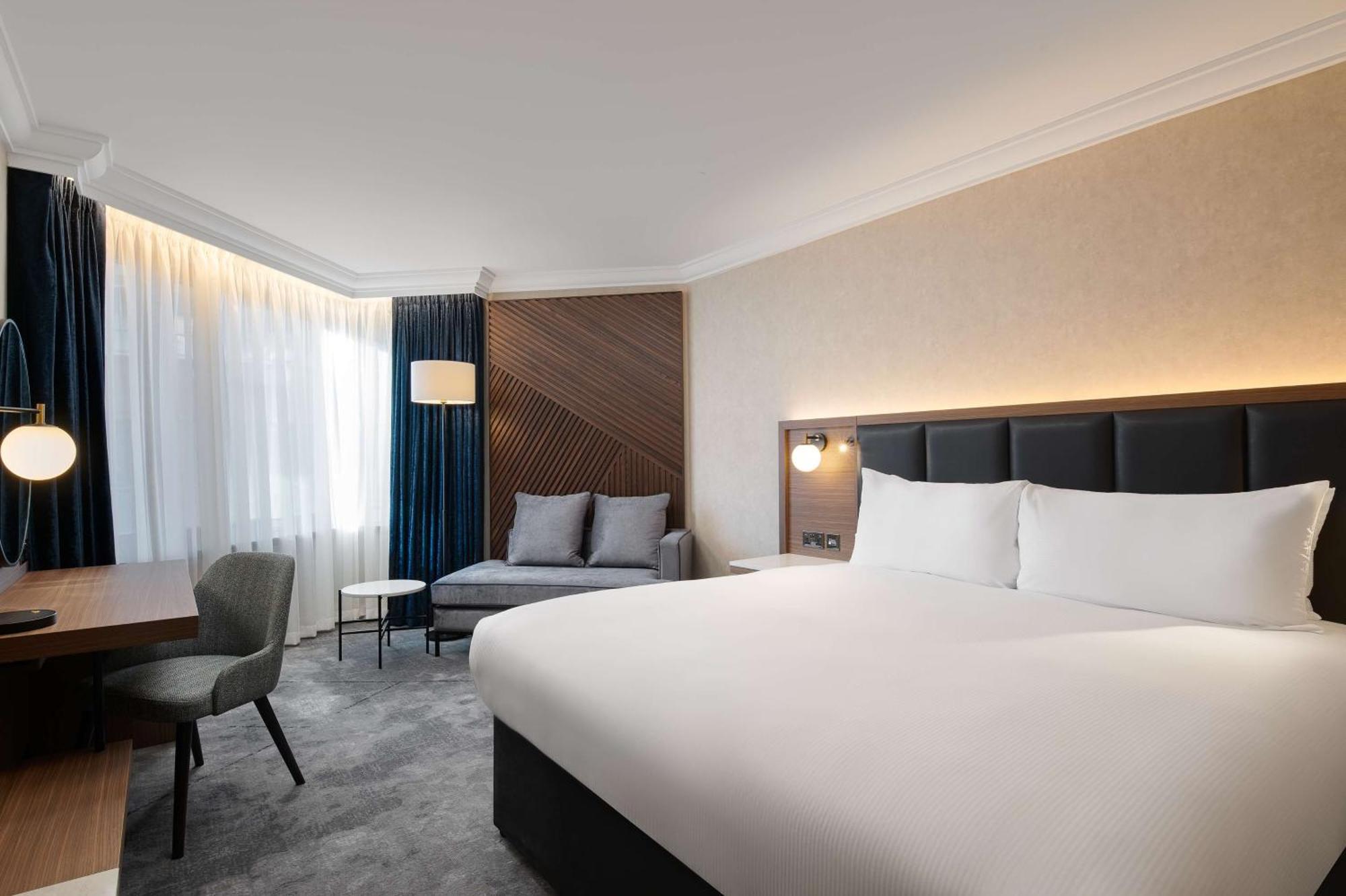 Hilton Metropole Hotel London