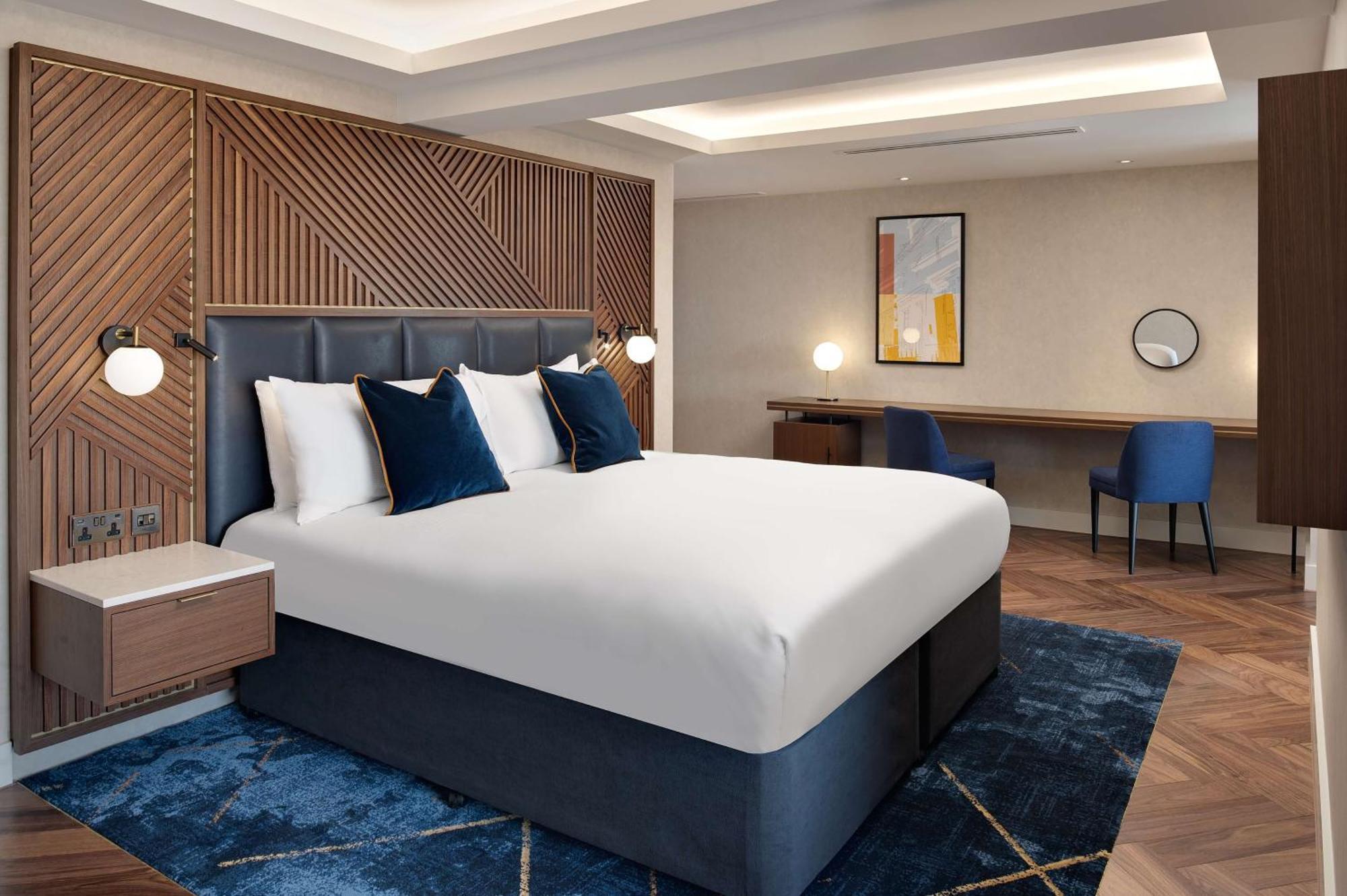 Hilton Metropole