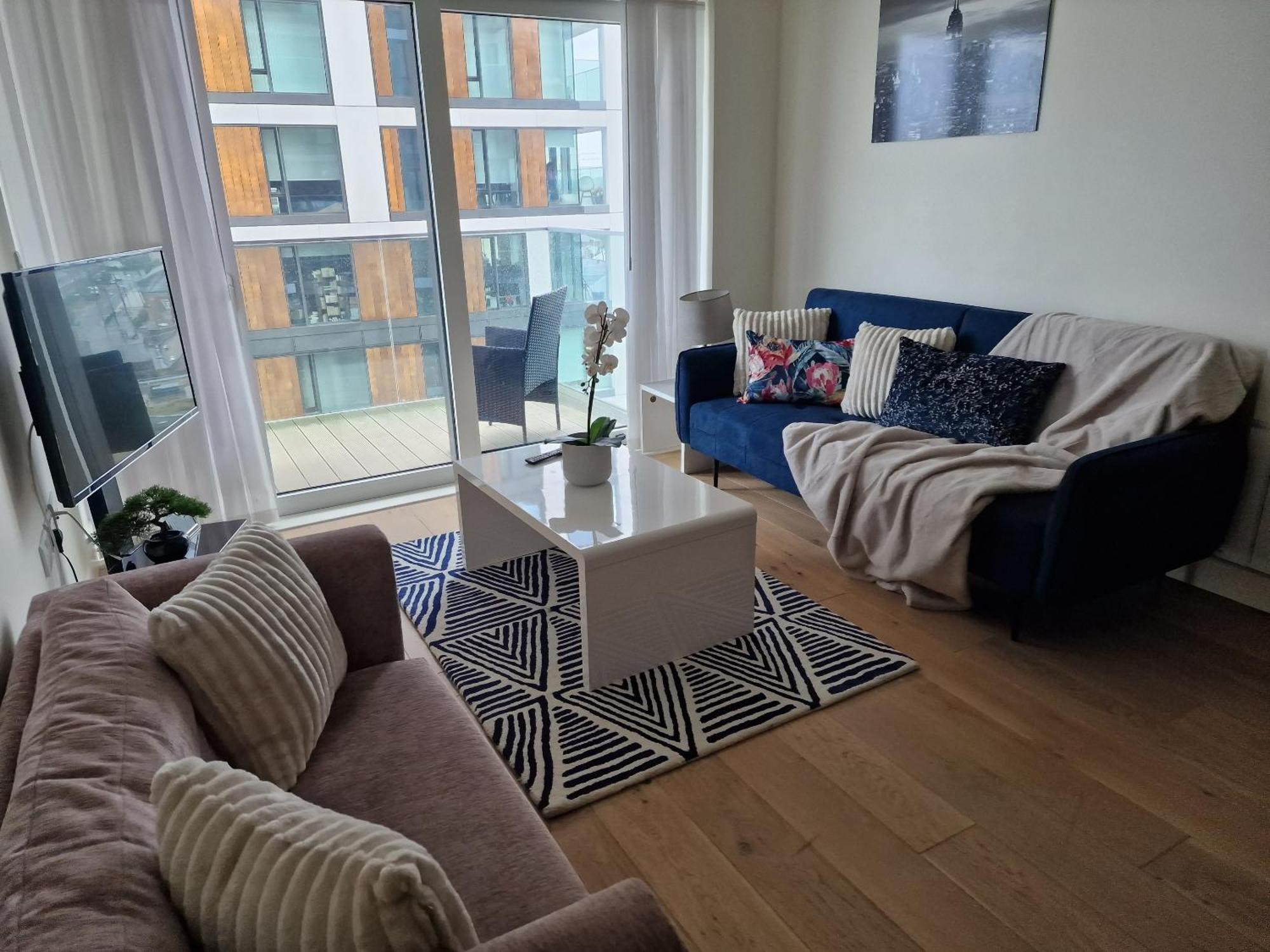 Lt Riverview East Greenwich * Londen